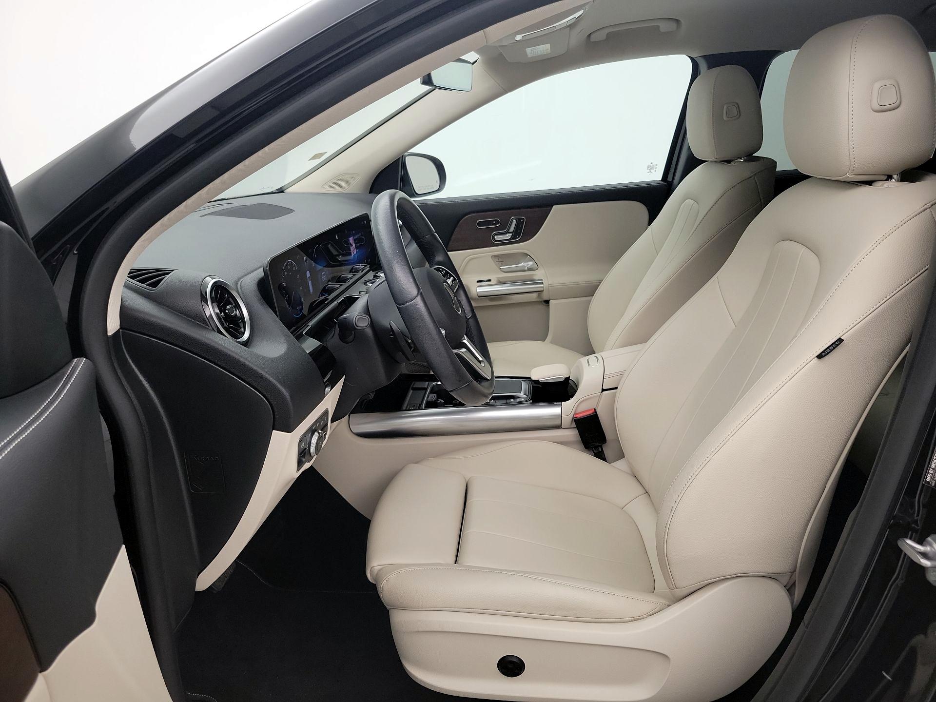 Thumbnail: 2021 Mercedes-Benz GLA - 11