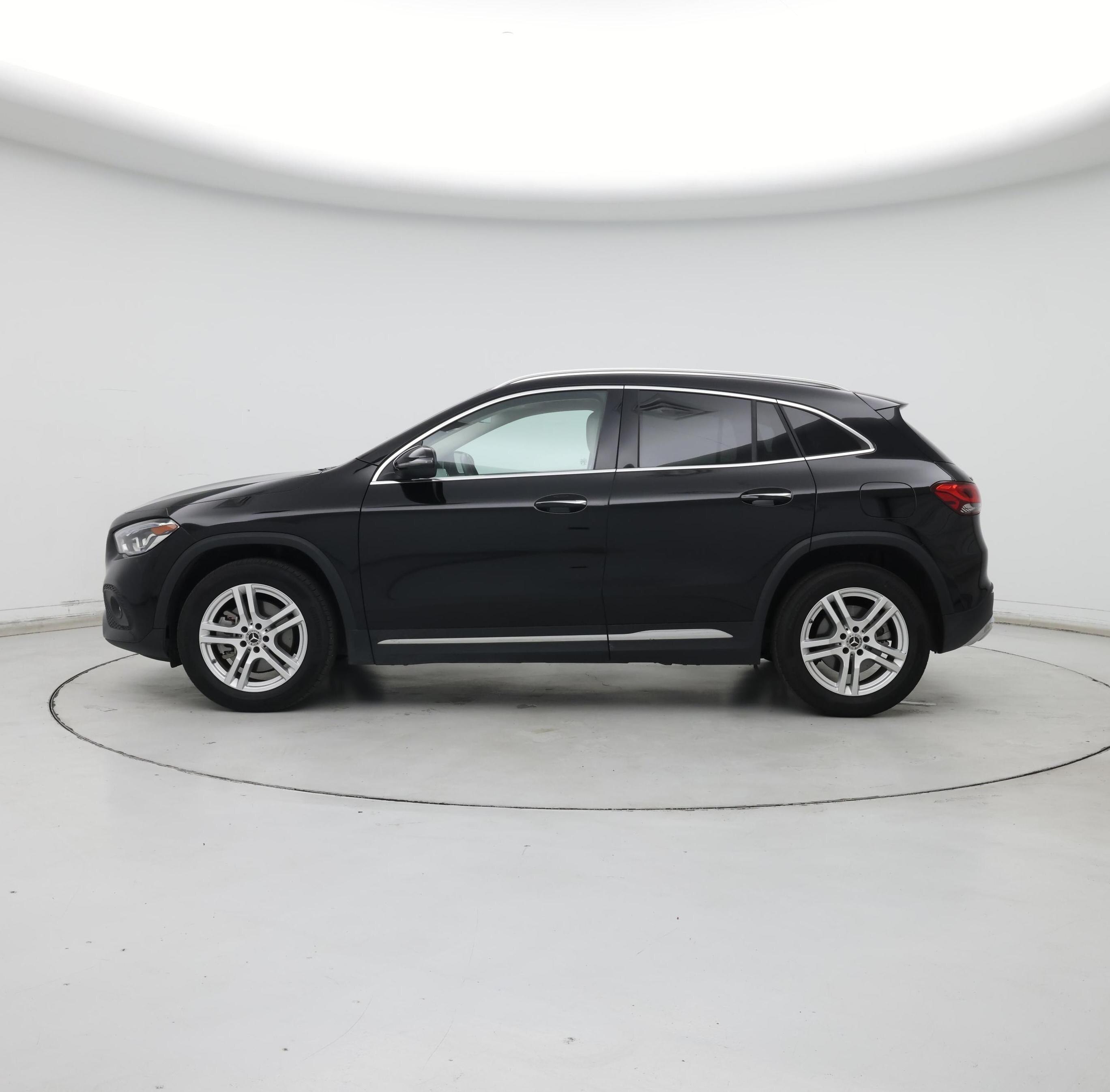 Thumbnail: 2021 Mercedes-Benz GLA - 3