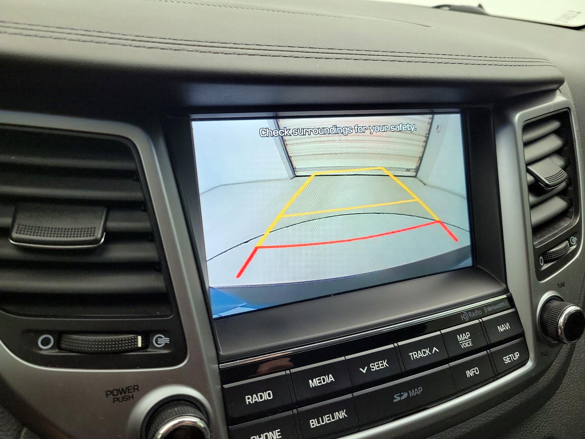 Thumbnail: 2016 Hyundai Tucson - 15