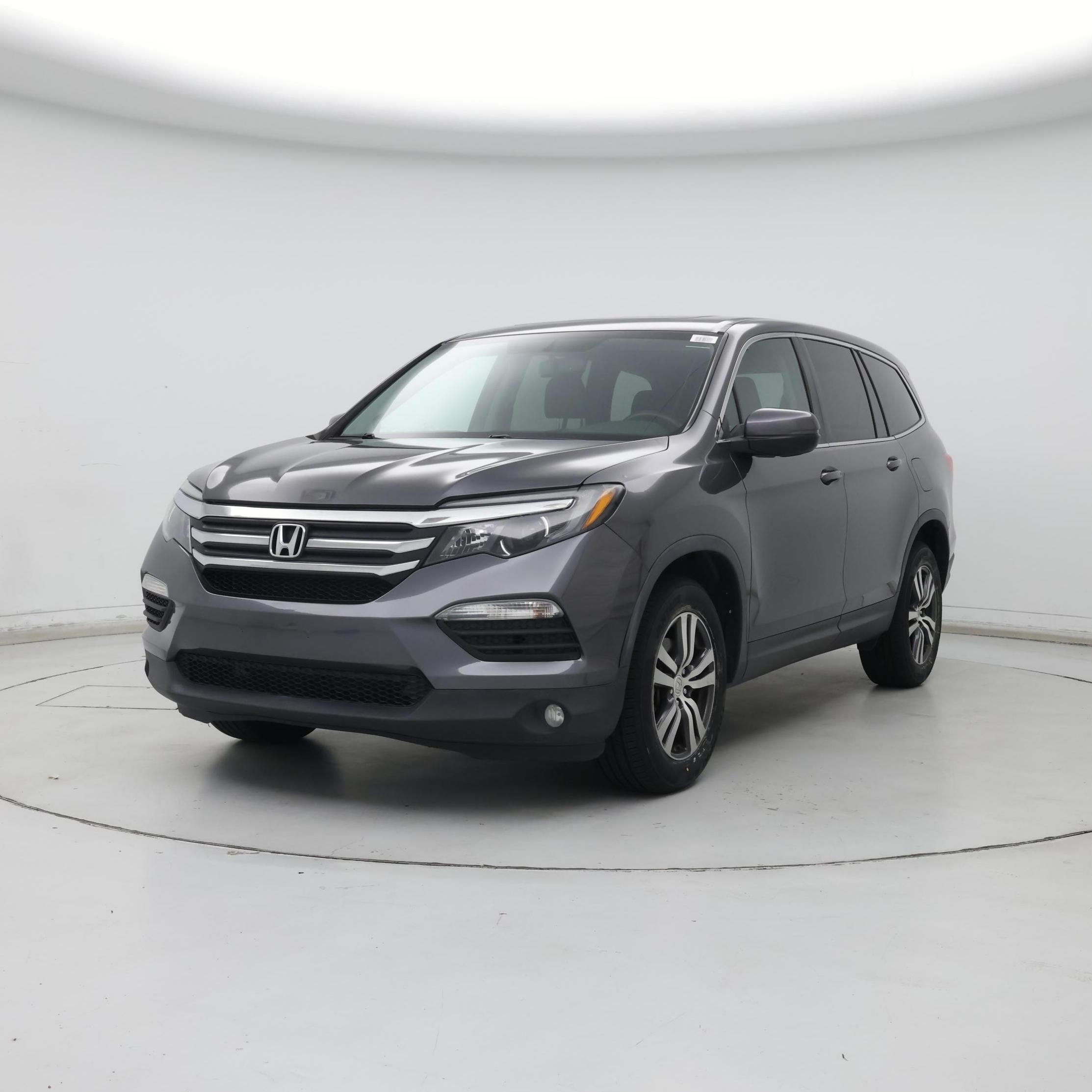 Thumbnail: 2017 Honda Pilot - 4