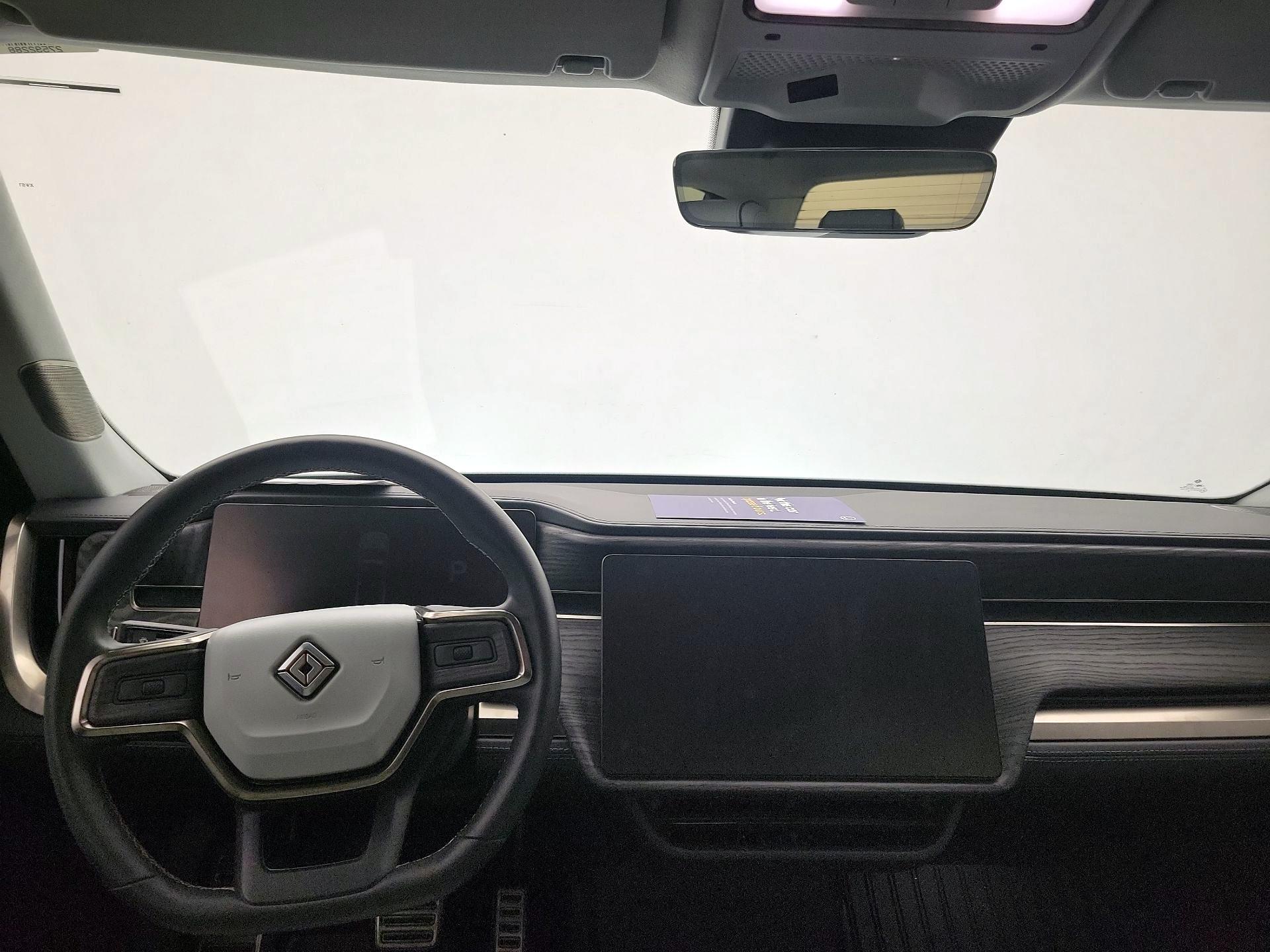 Thumbnail: 2022 Rivian R1T - 9