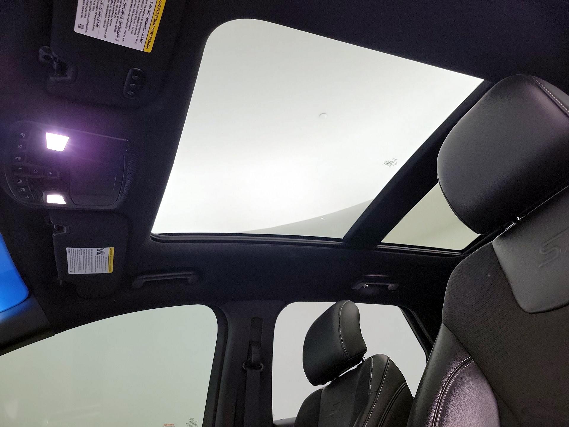 Thumbnail: 2019 Ford Edge - 20