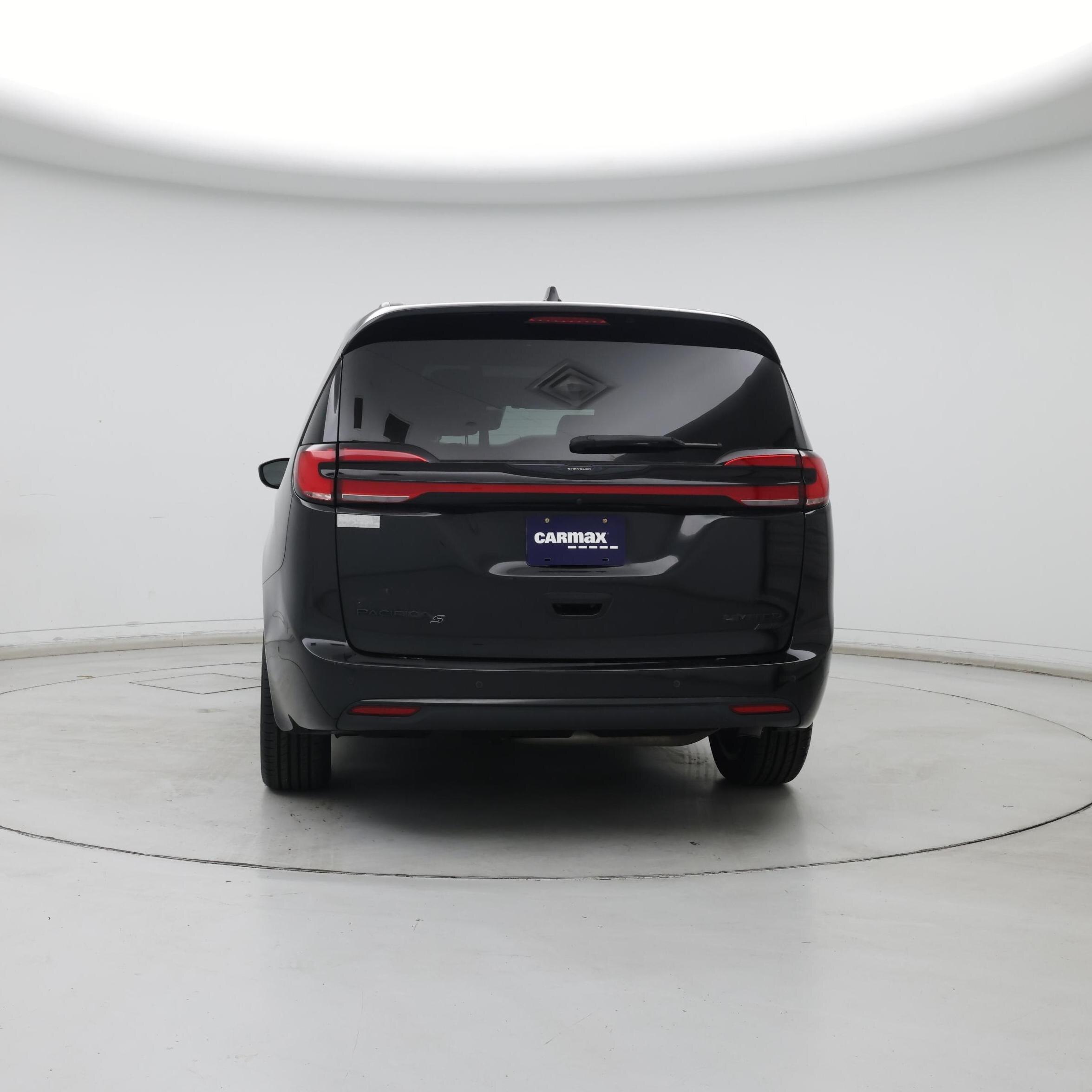 Thumbnail: 2022 Chrysler Pacifica - 6