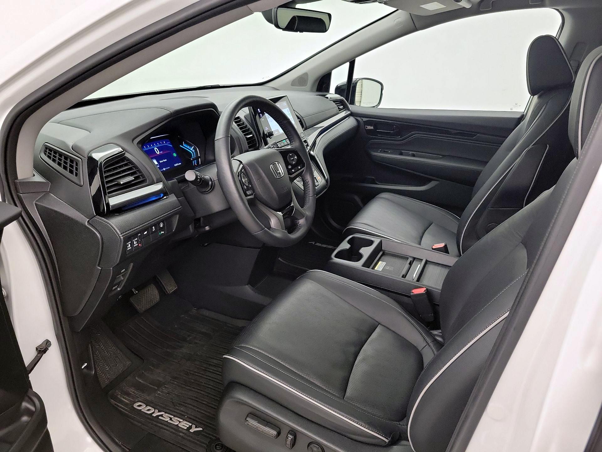 Thumbnail: 2023 Honda Odyssey - 11