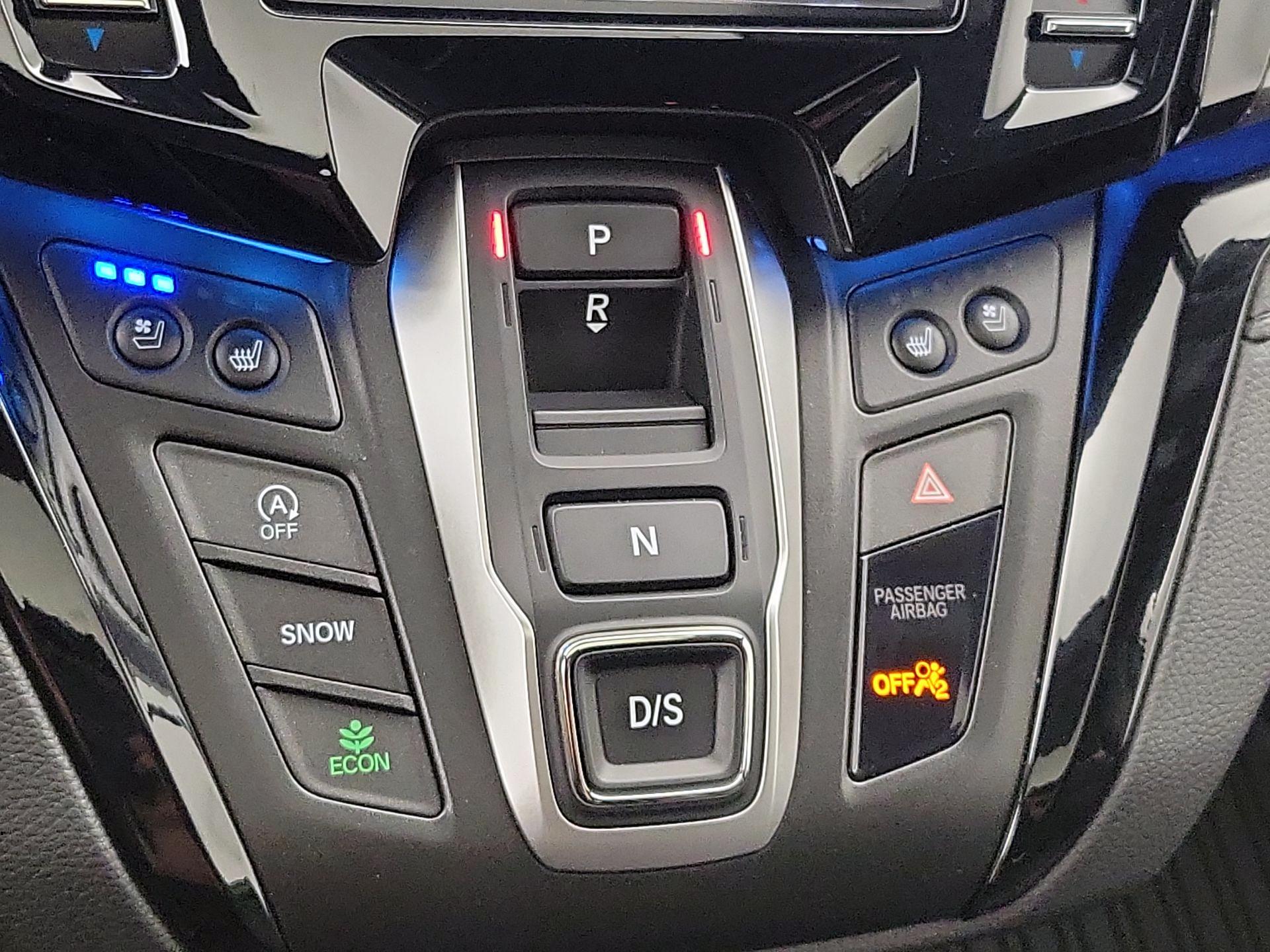 Thumbnail: 2023 Honda Odyssey - 18