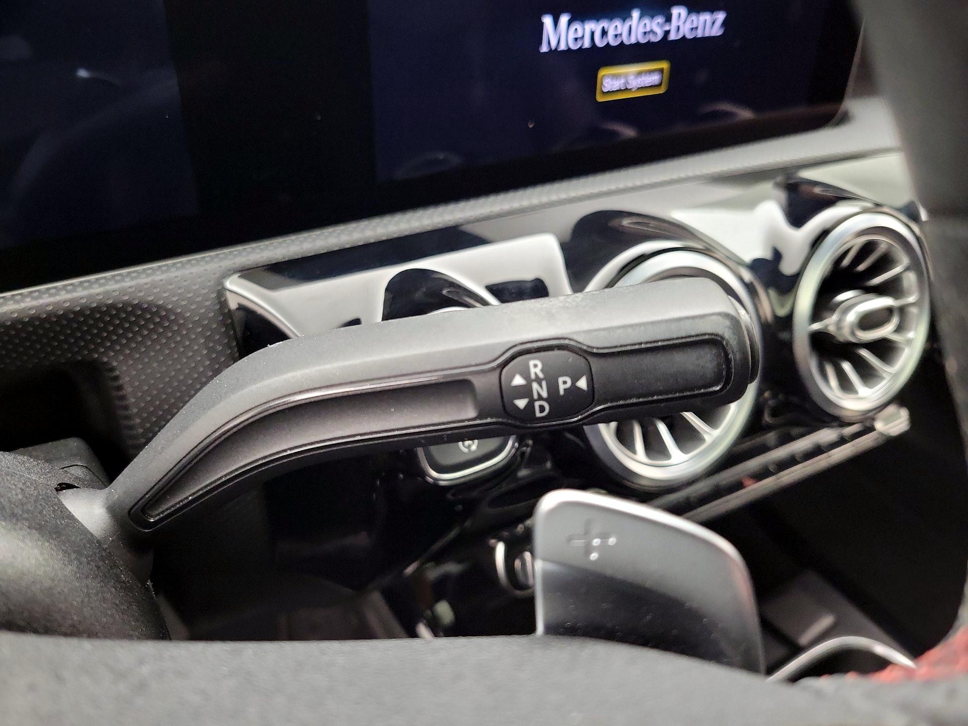 Thumbnail: 2020 Mercedes-Benz CLA - 17