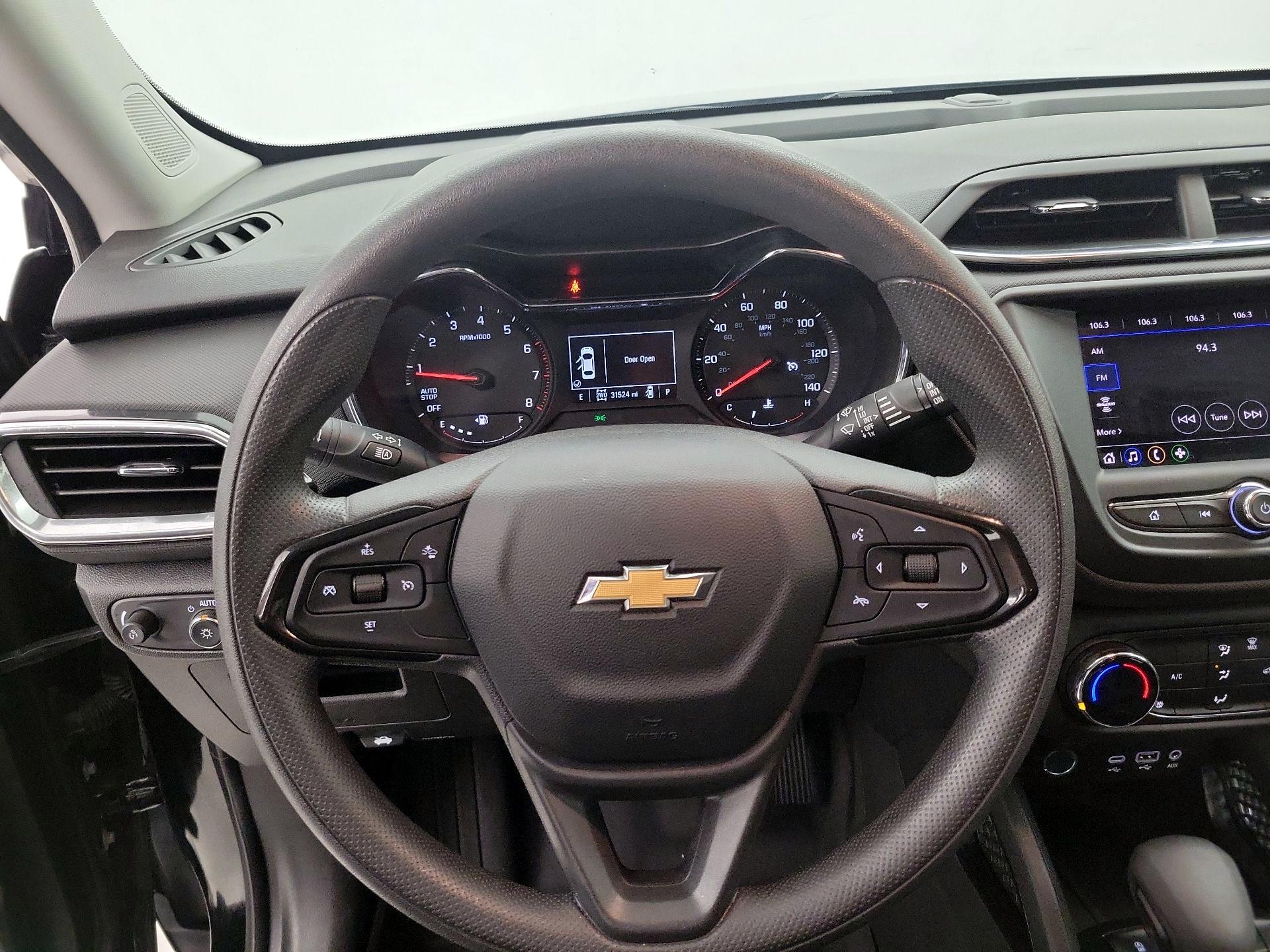 Thumbnail: 2023 Chevrolet TrailBlazer - 10