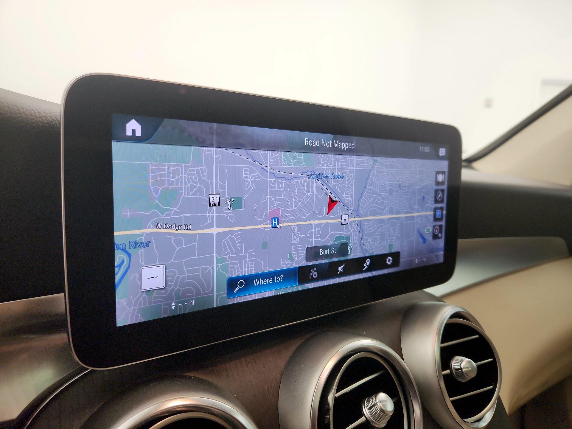 Thumbnail: 2022 Mercedes-Benz GLC - 14