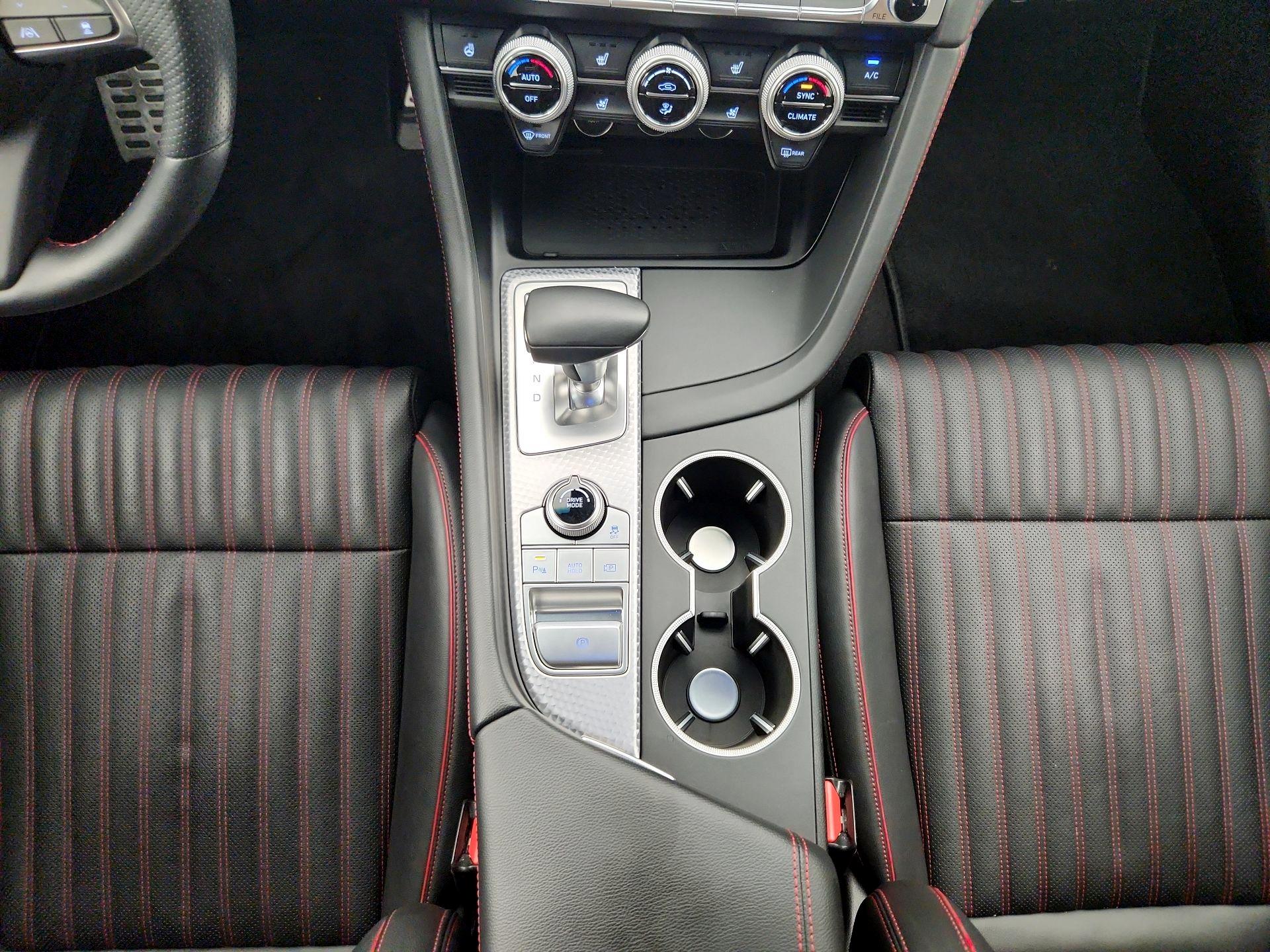 Thumbnail: 2023 Genesis G70 - 18