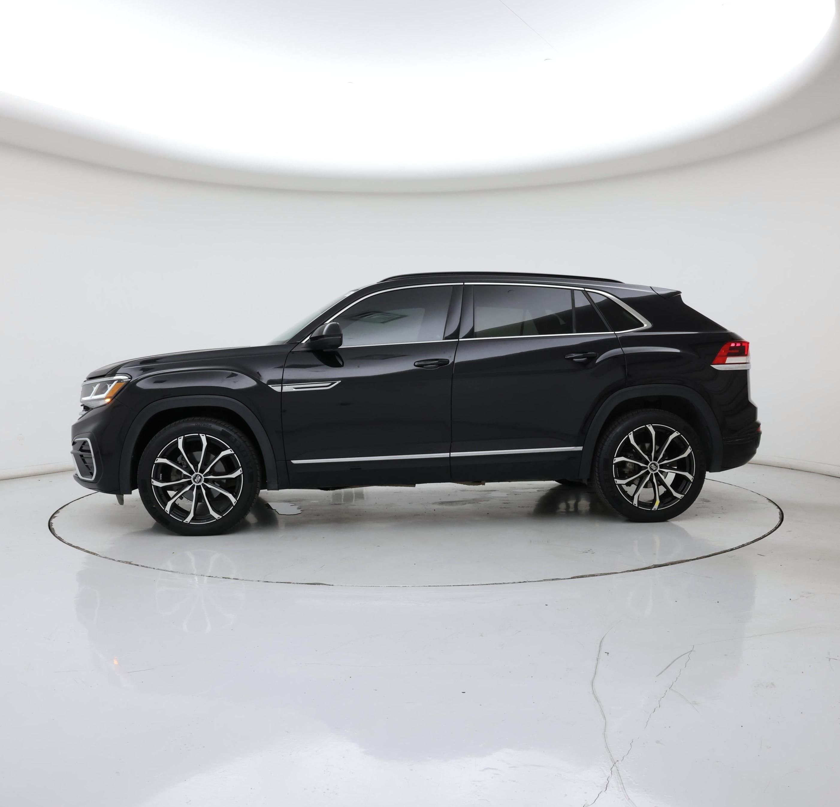 Thumbnail: 2021 Volkswagen Atlas - 3