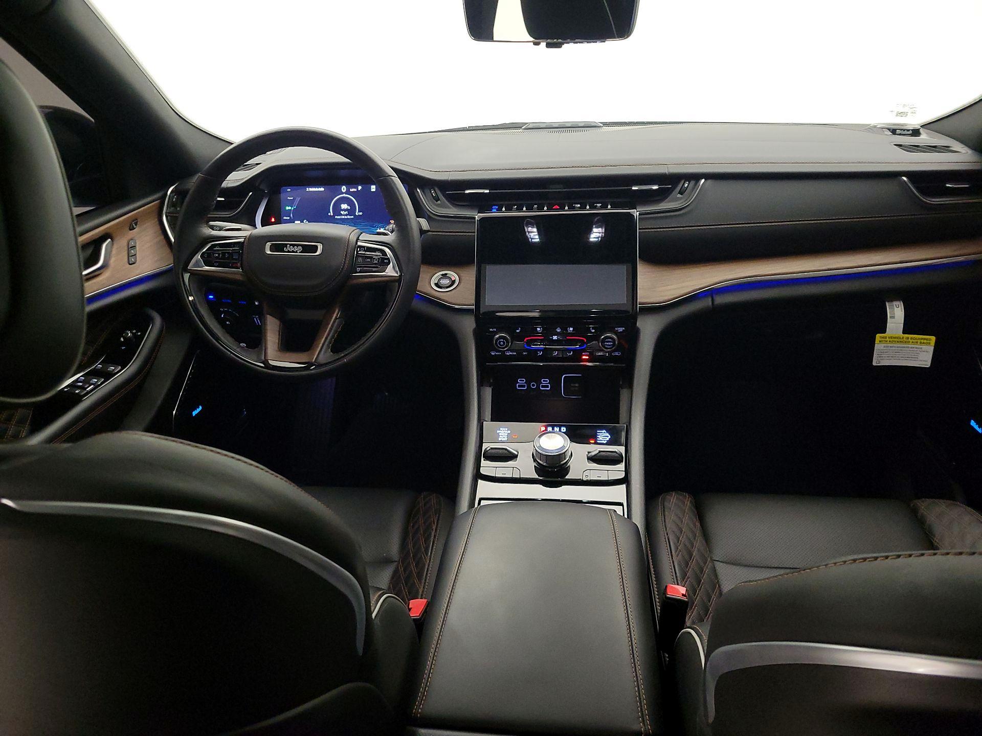 Thumbnail: 2023 Jeep Grand Cherokee - 9