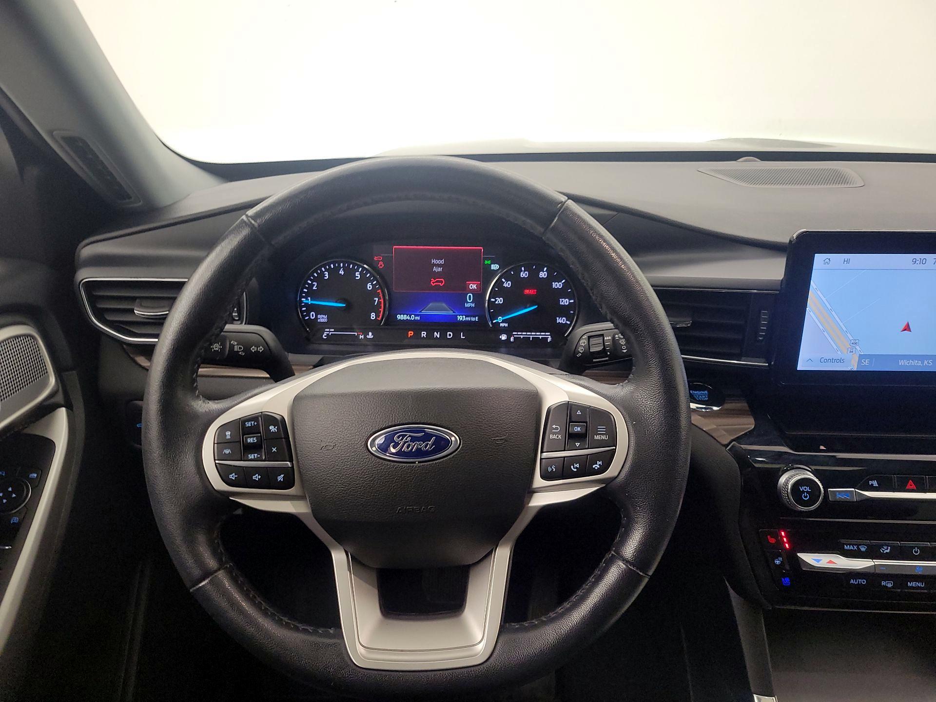 Thumbnail: 2022 Ford Explorer - 10