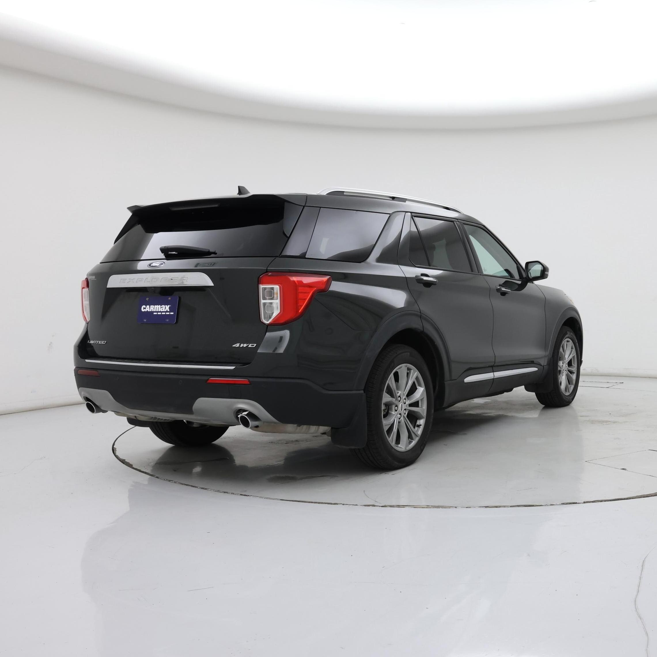 Thumbnail: 2022 Ford Explorer - 8