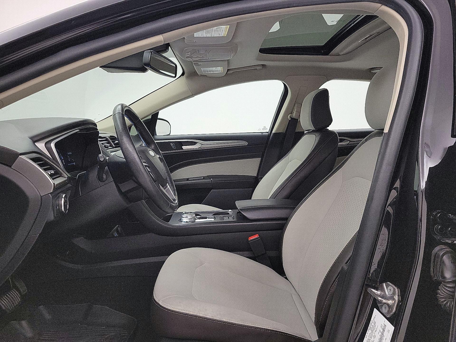 Thumbnail: 2020 Ford Fusion - 20