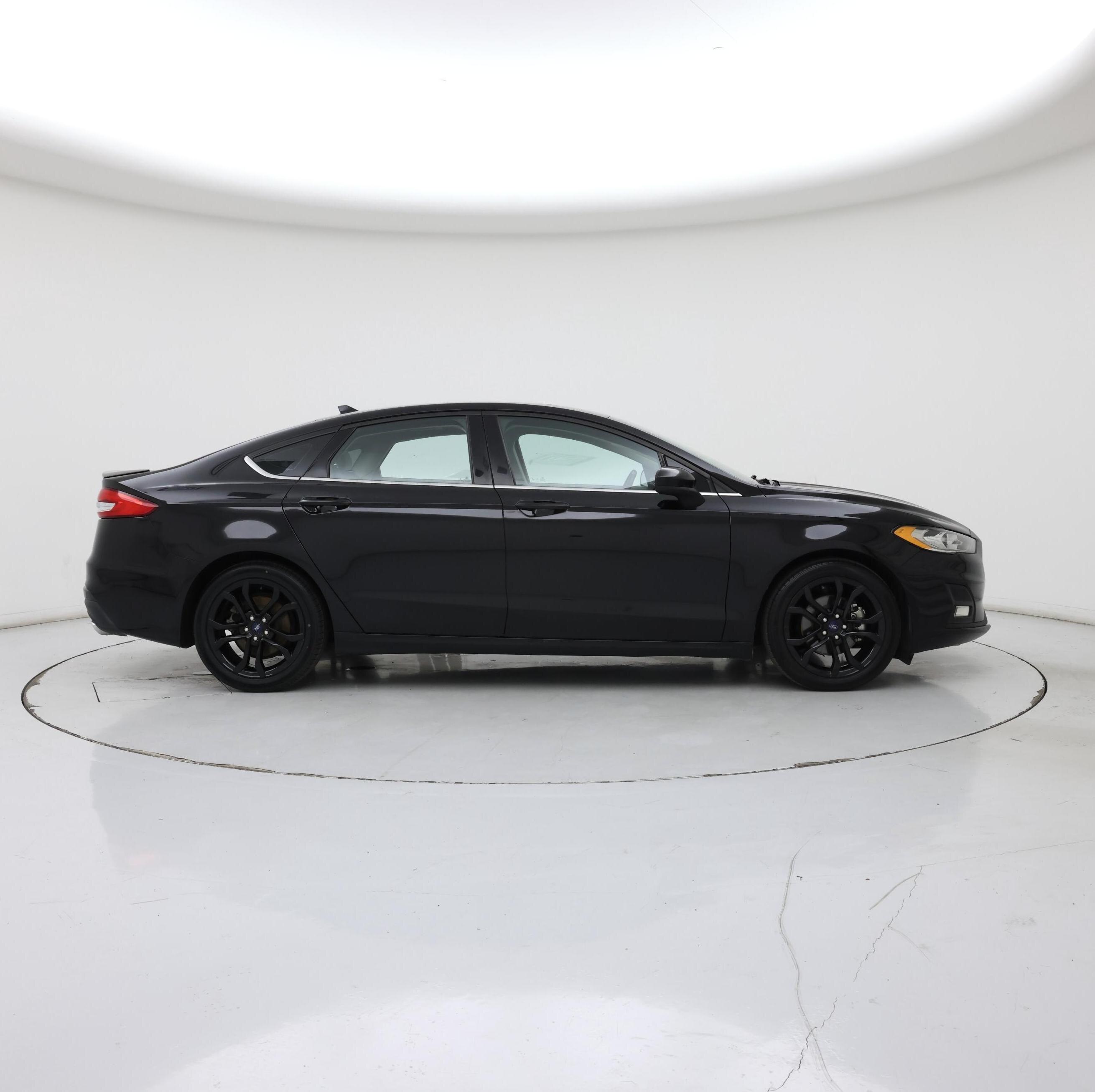 Thumbnail: 2020 Ford Fusion - 7