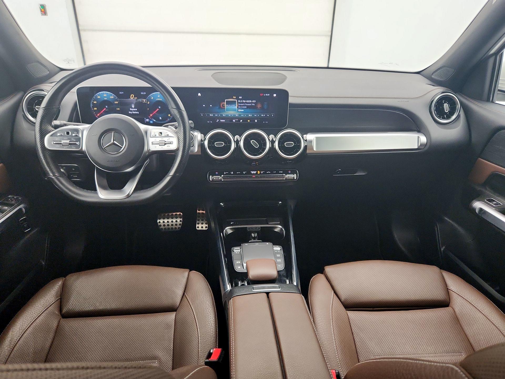 Thumbnail: 2021 Mercedes-Benz GLB - 9