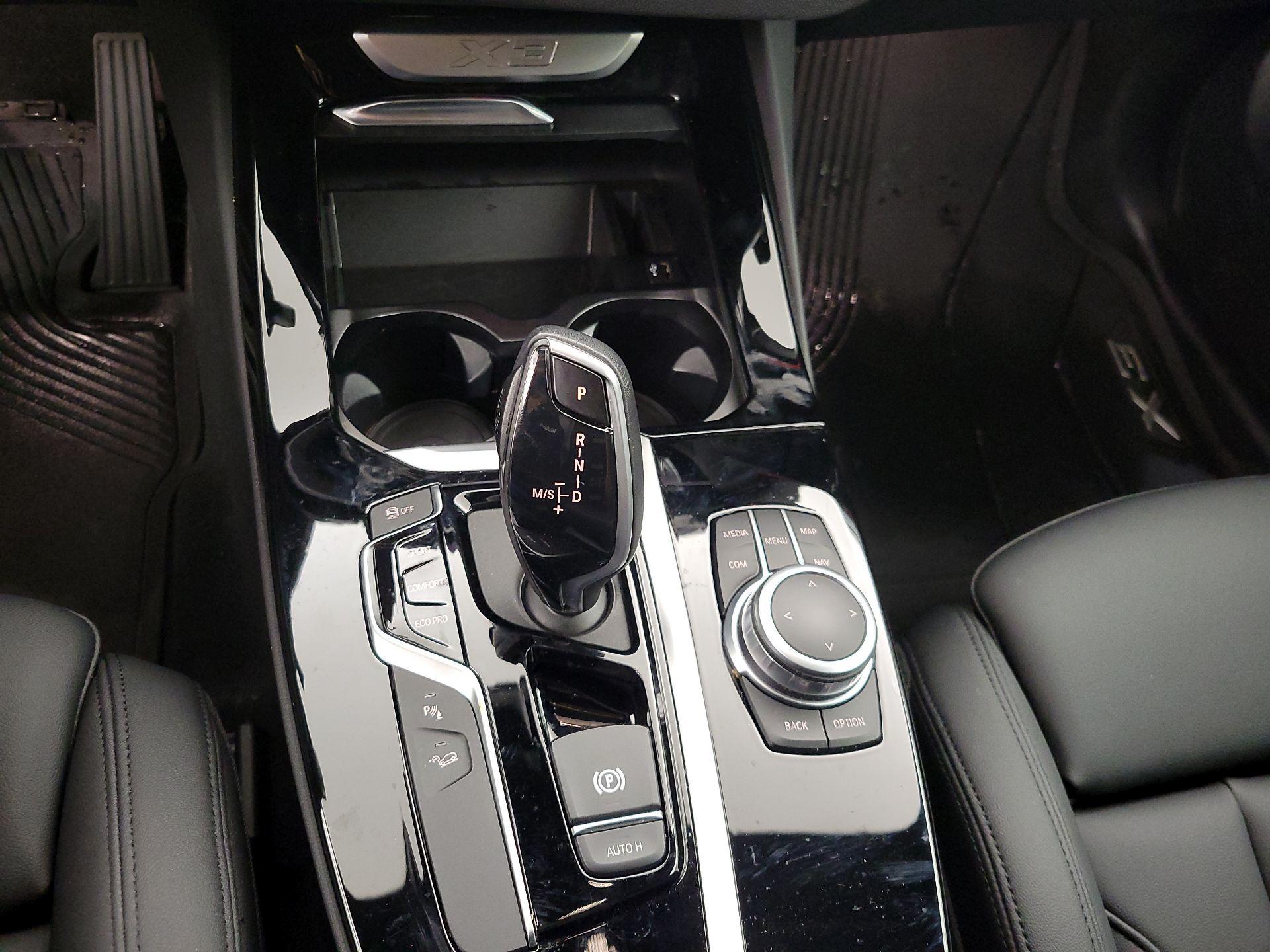 Thumbnail: 2021 BMW X3 - 18