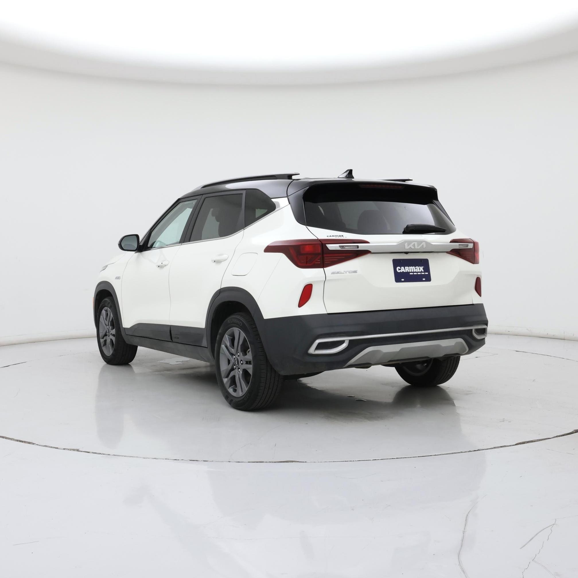 Thumbnail: 2022 Kia Seltos - 2