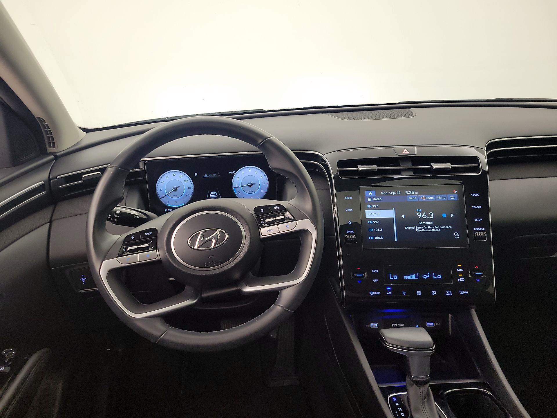 Thumbnail: 2022 Hyundai Tucson - 10