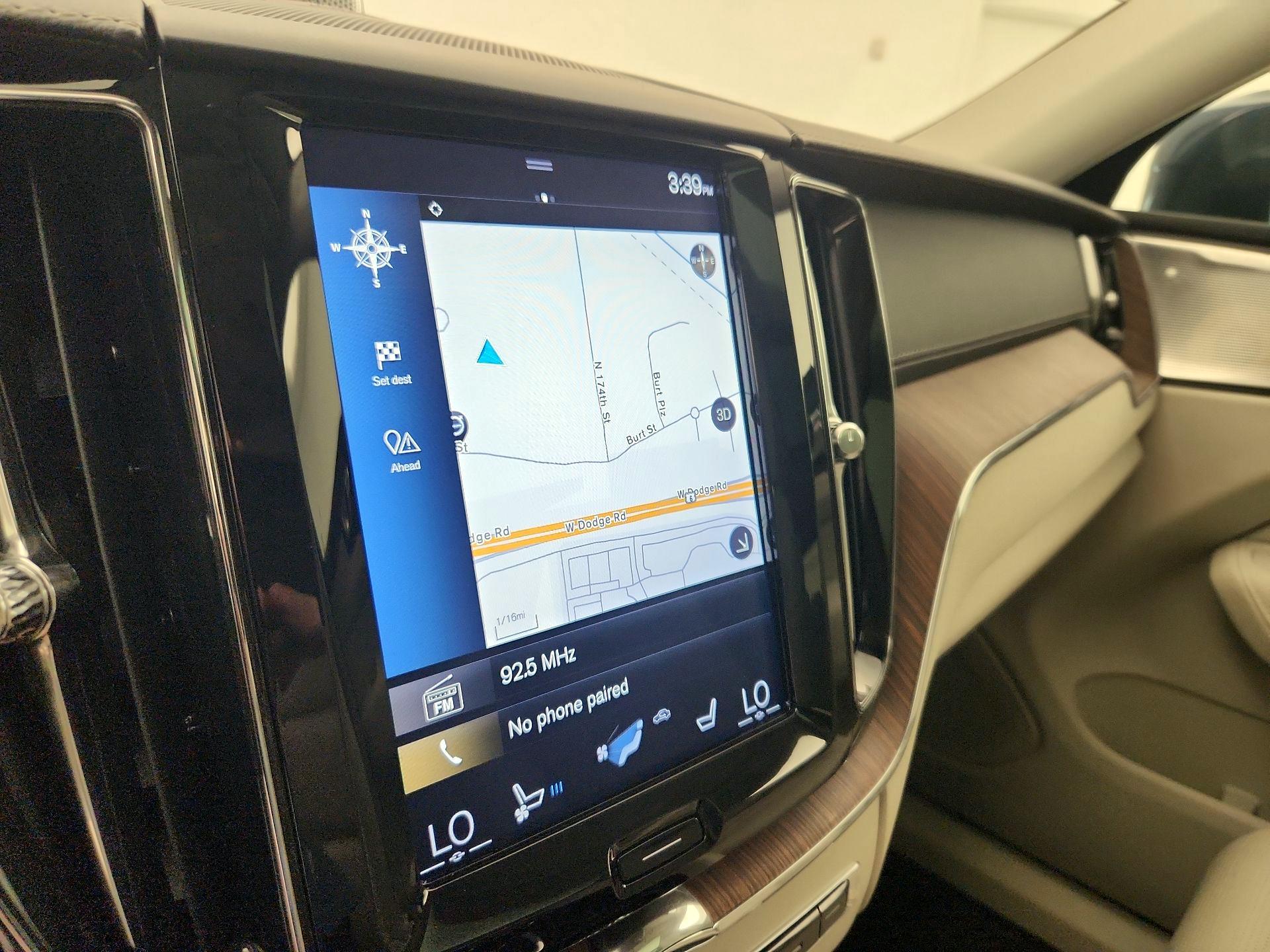 Thumbnail: 2020 Volvo XC60 - 14