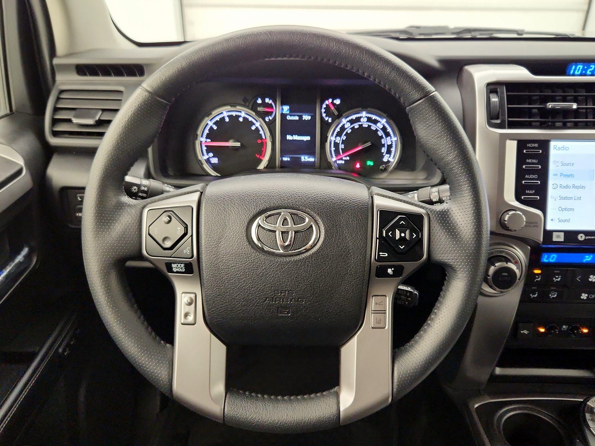 Thumbnail: 2022 Toyota 4Runner - 10