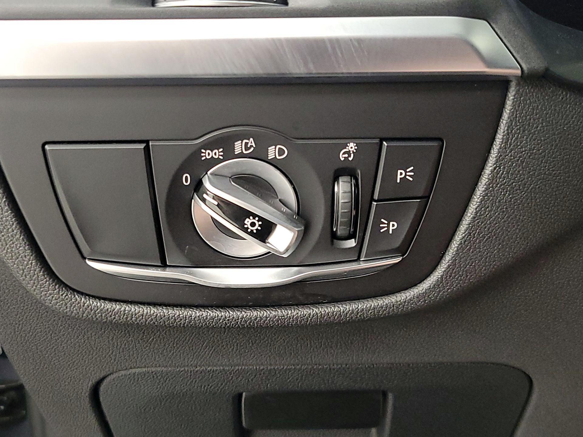 Thumbnail: 2024 BMW X3 - 13