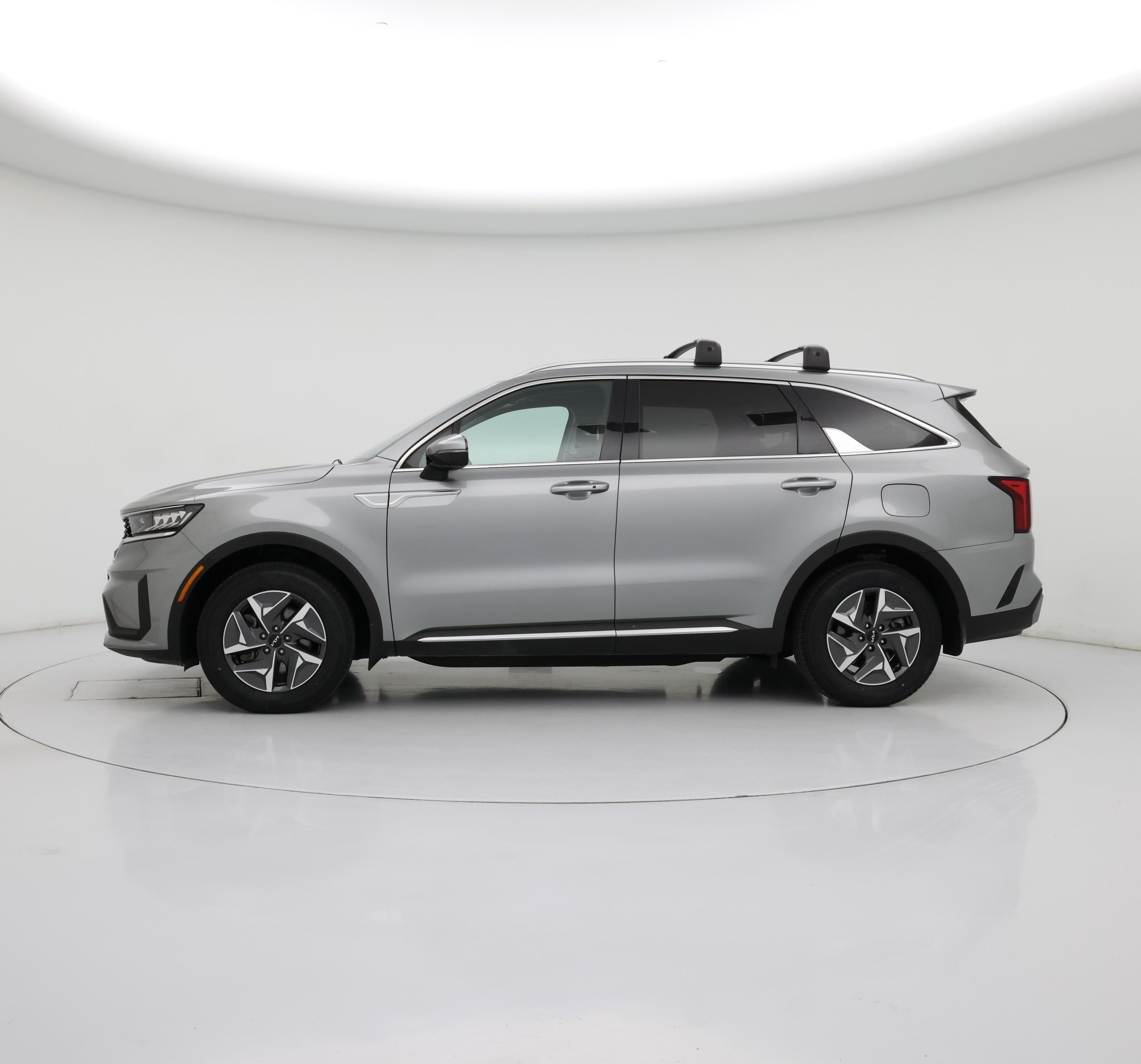 Thumbnail: 2022 Kia Sorento - 3