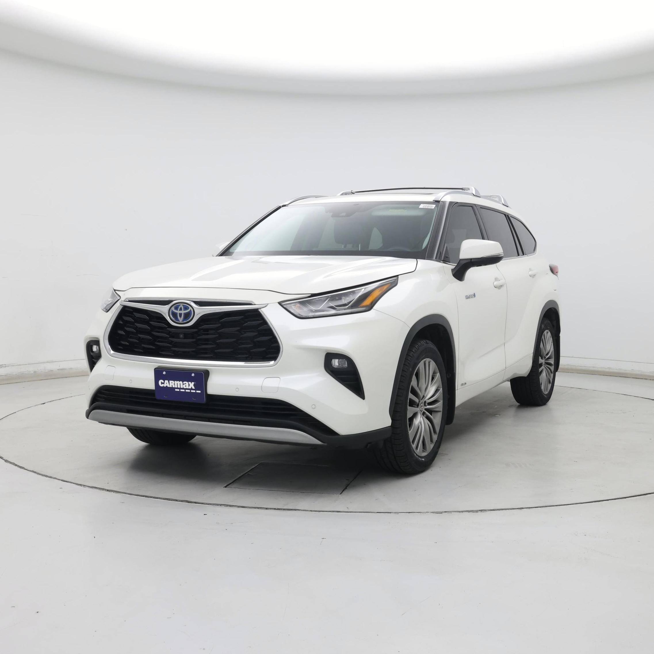 Thumbnail: 2021 Toyota Highlander - 4