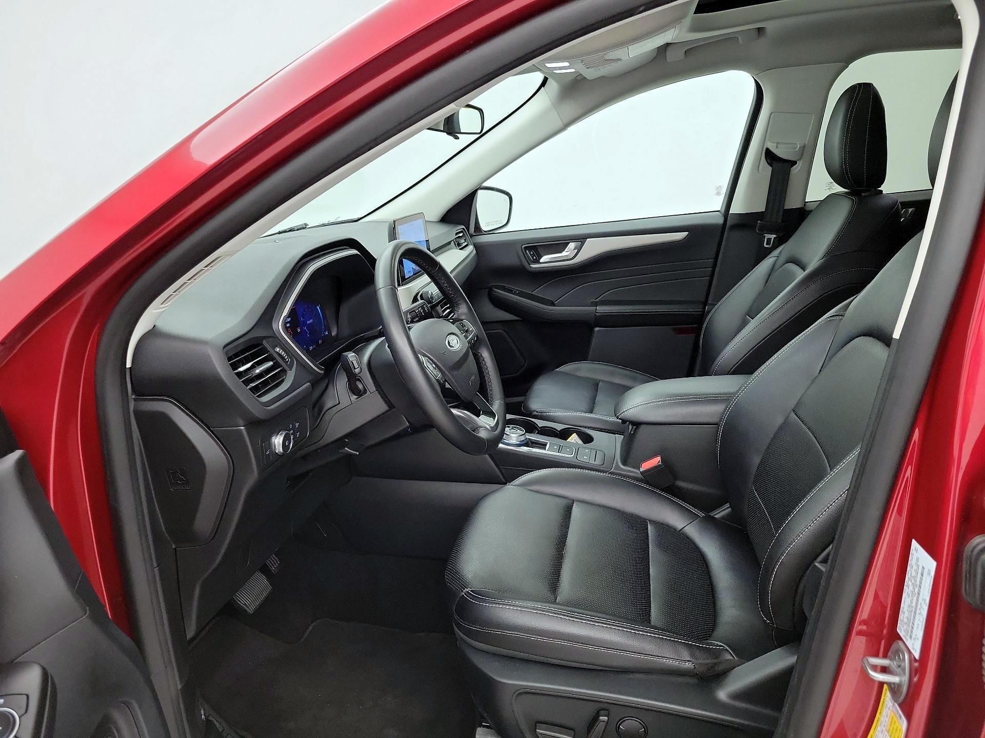 Thumbnail: 2022 Ford Escape - 11