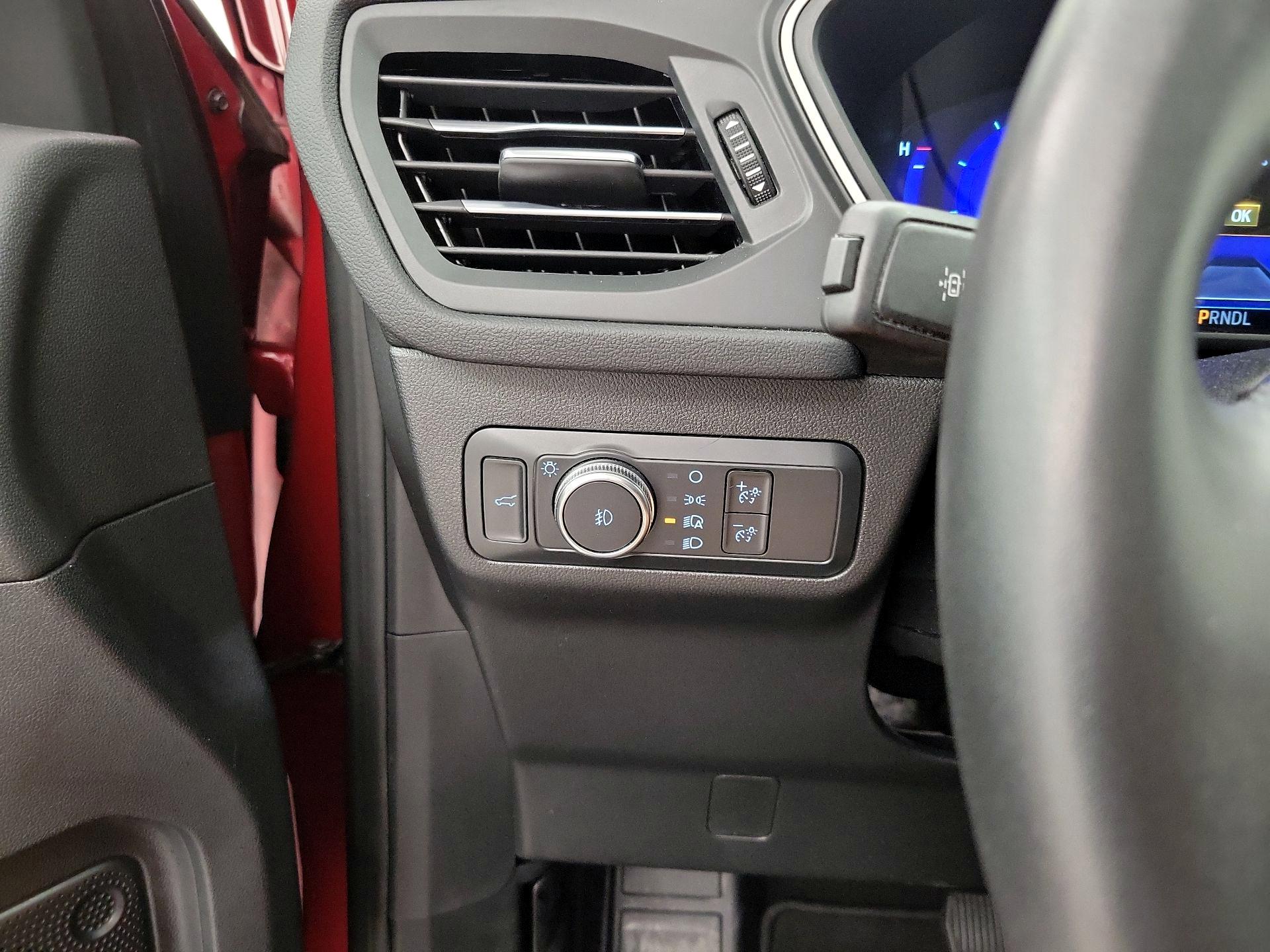Thumbnail: 2022 Ford Escape - 13