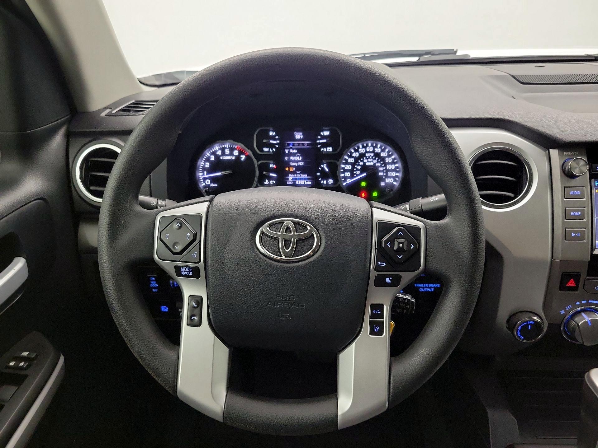 Thumbnail: 2019 Toyota Tundra - 10