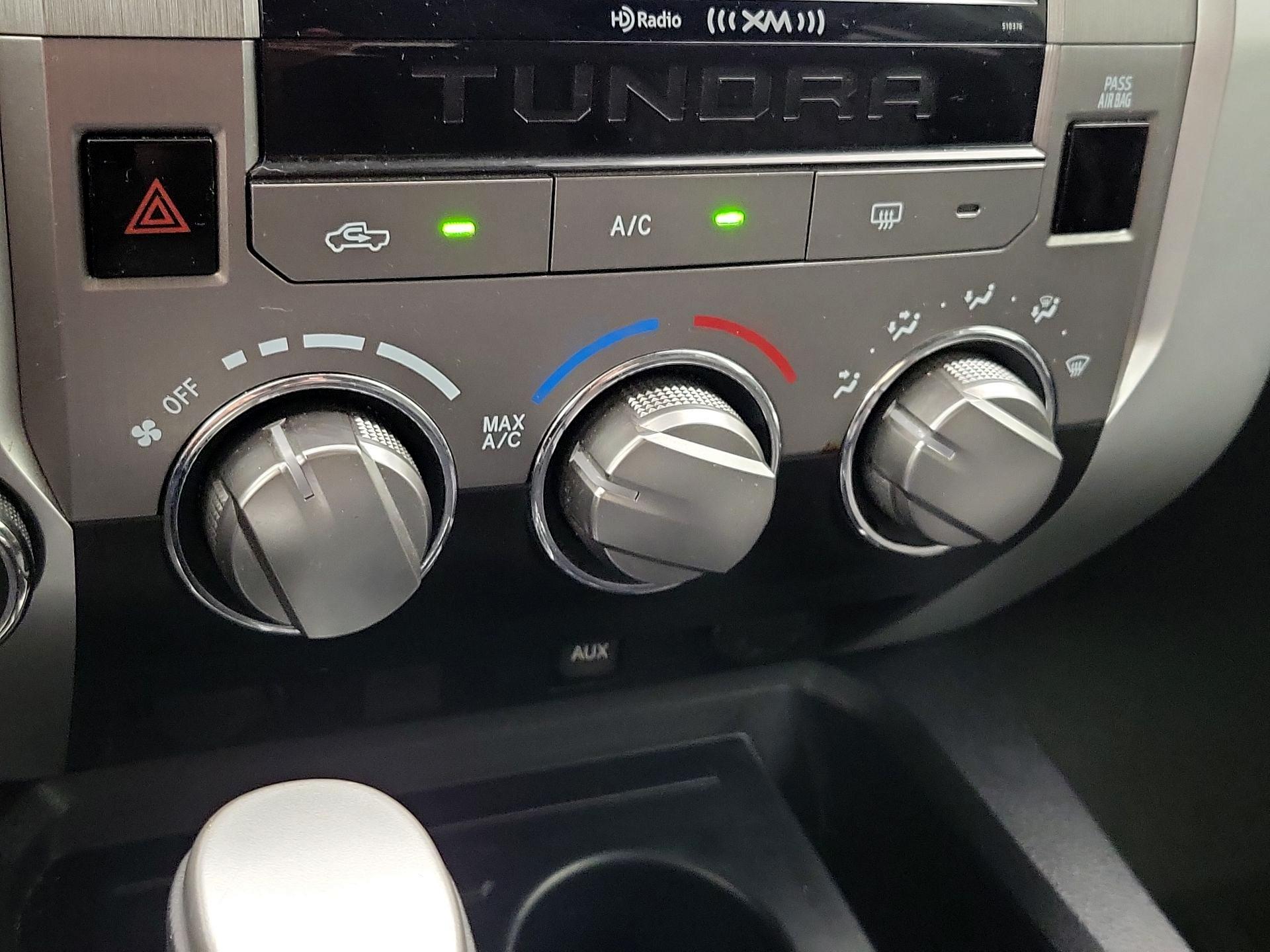 Thumbnail: 2019 Toyota Tundra - 16
