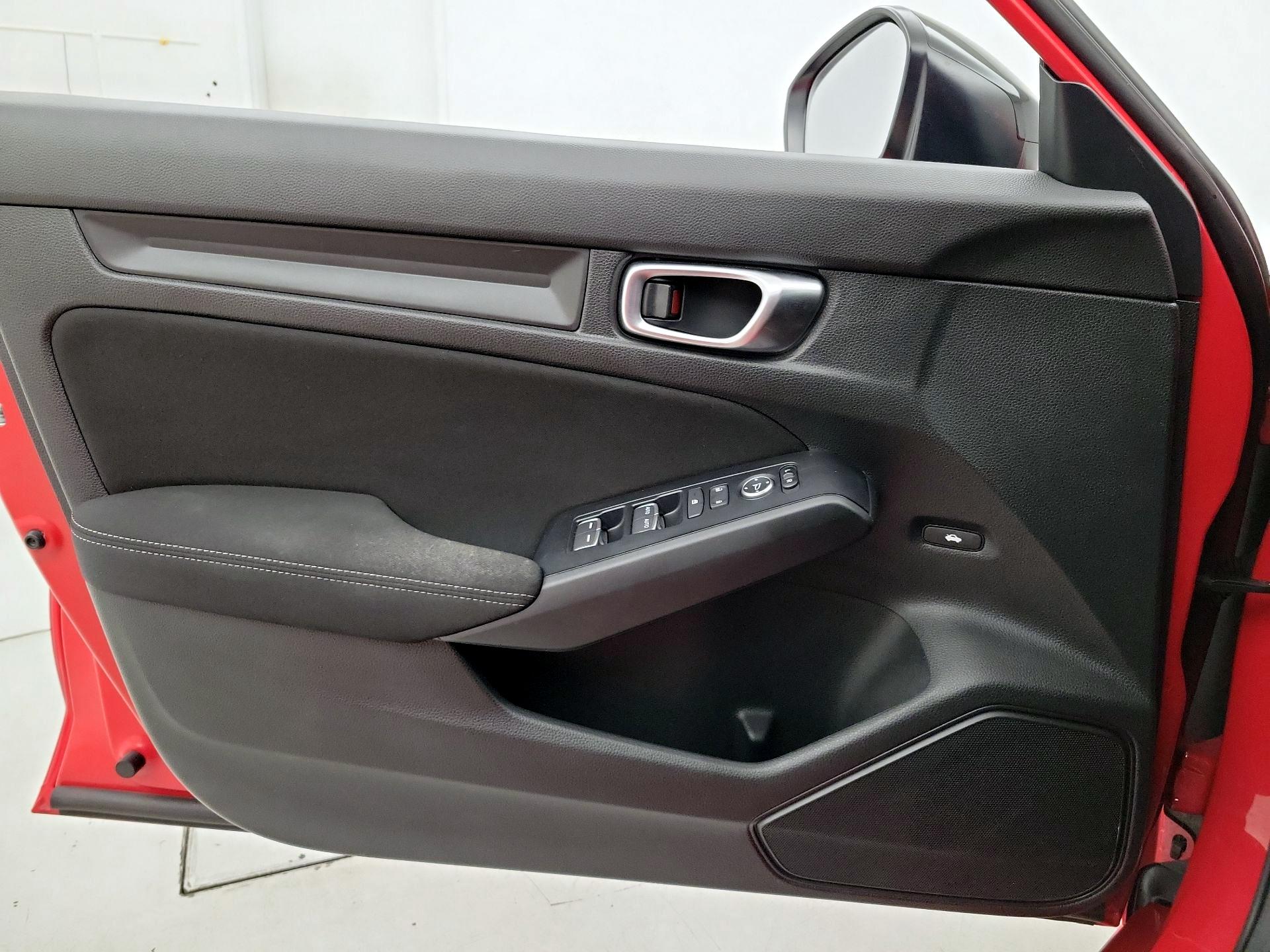 Thumbnail: 2024 Honda Civic - 12