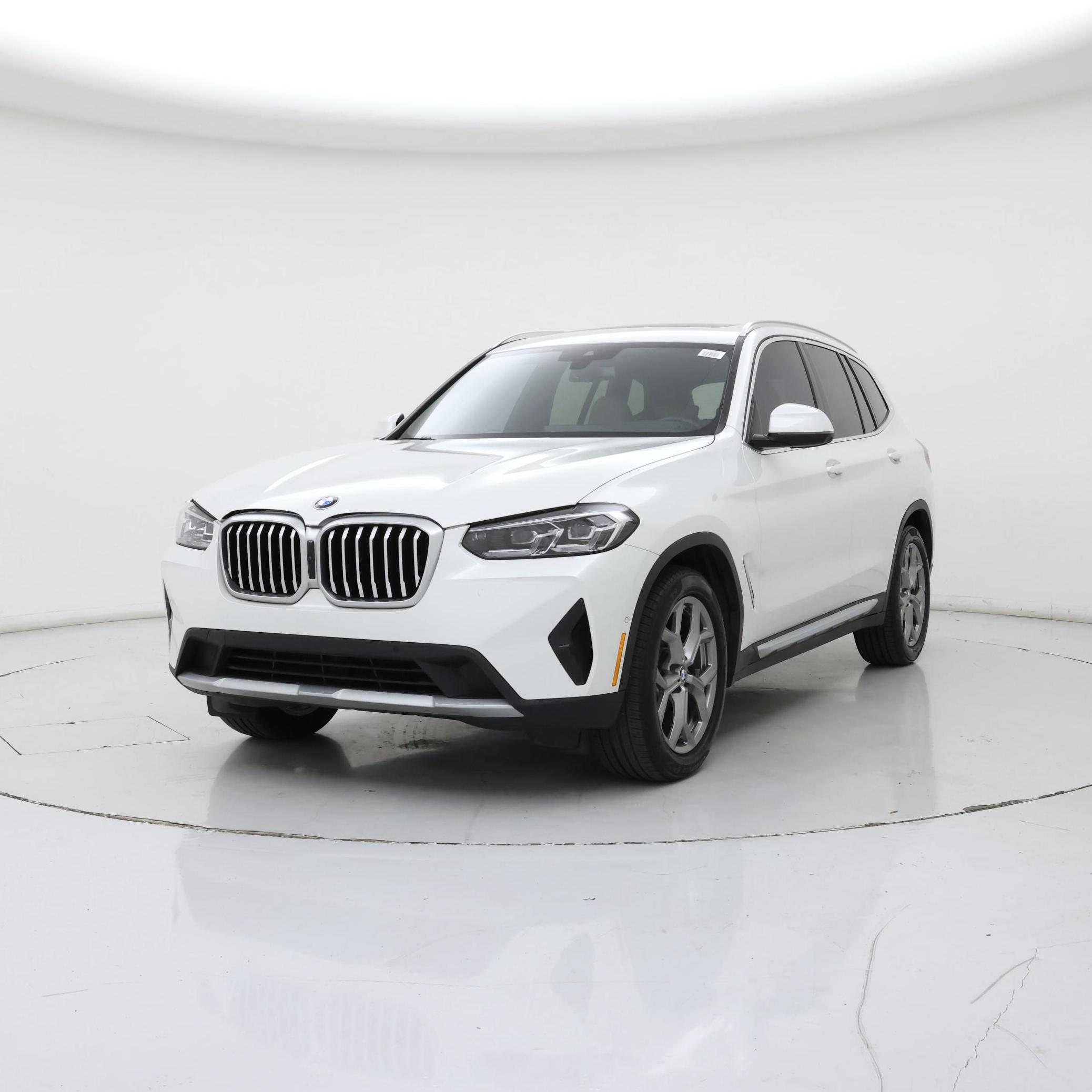 Thumbnail: 2023 BMW X3 - 4