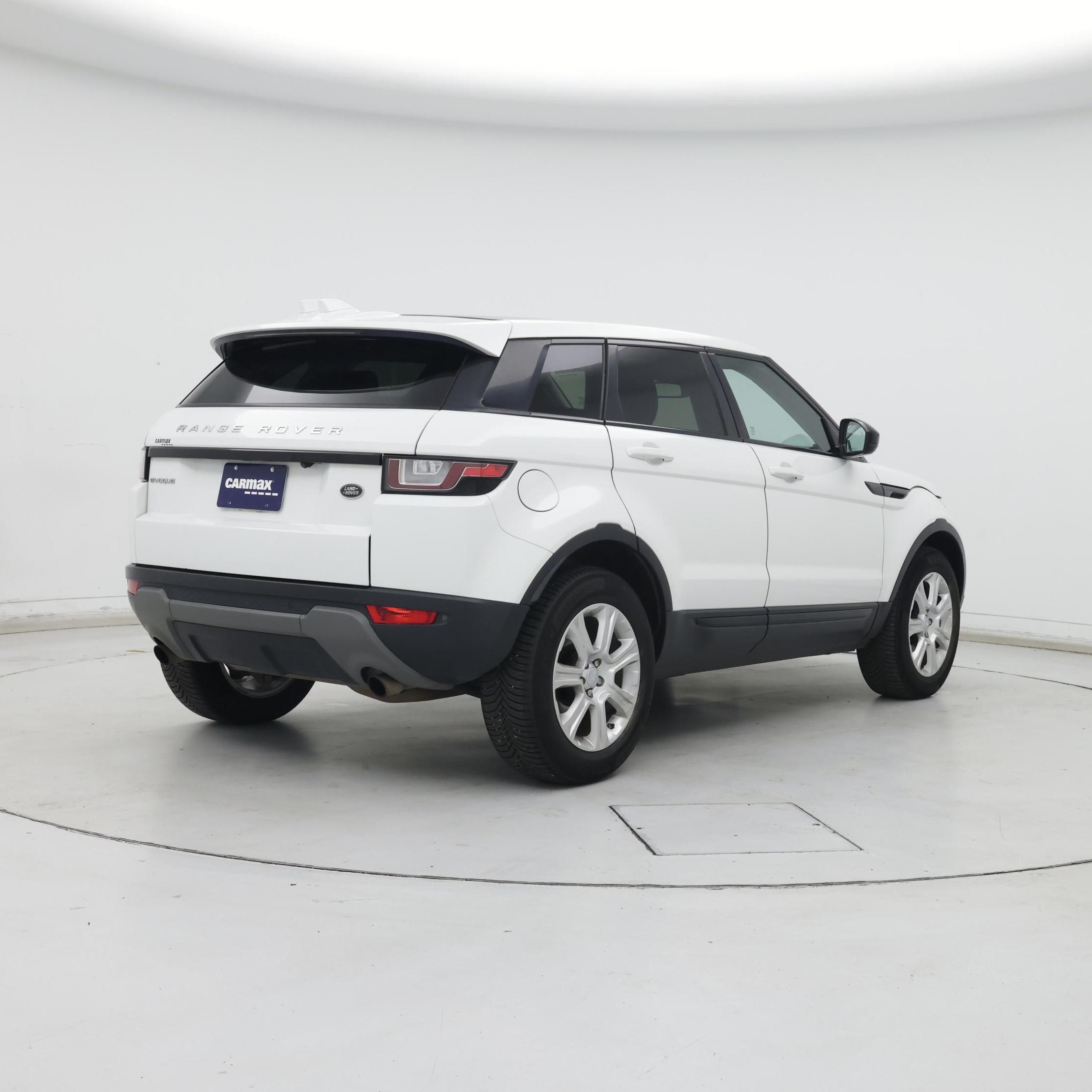 Thumbnail: 2017 Land Rover Range Rover Evoque - 8