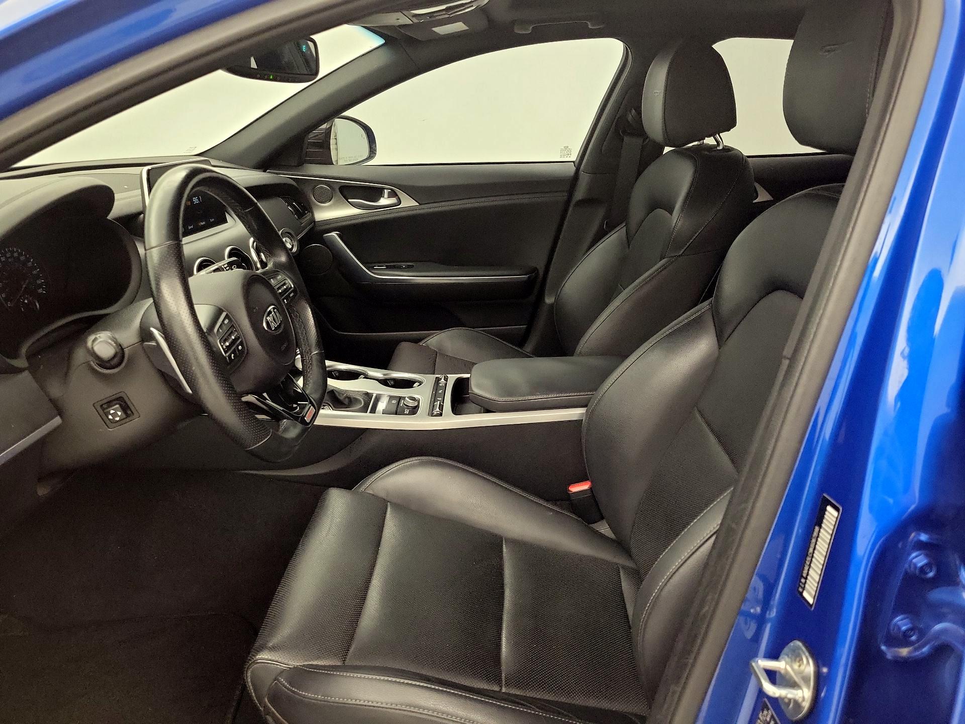 Thumbnail: 2019 Kia Stinger - 11