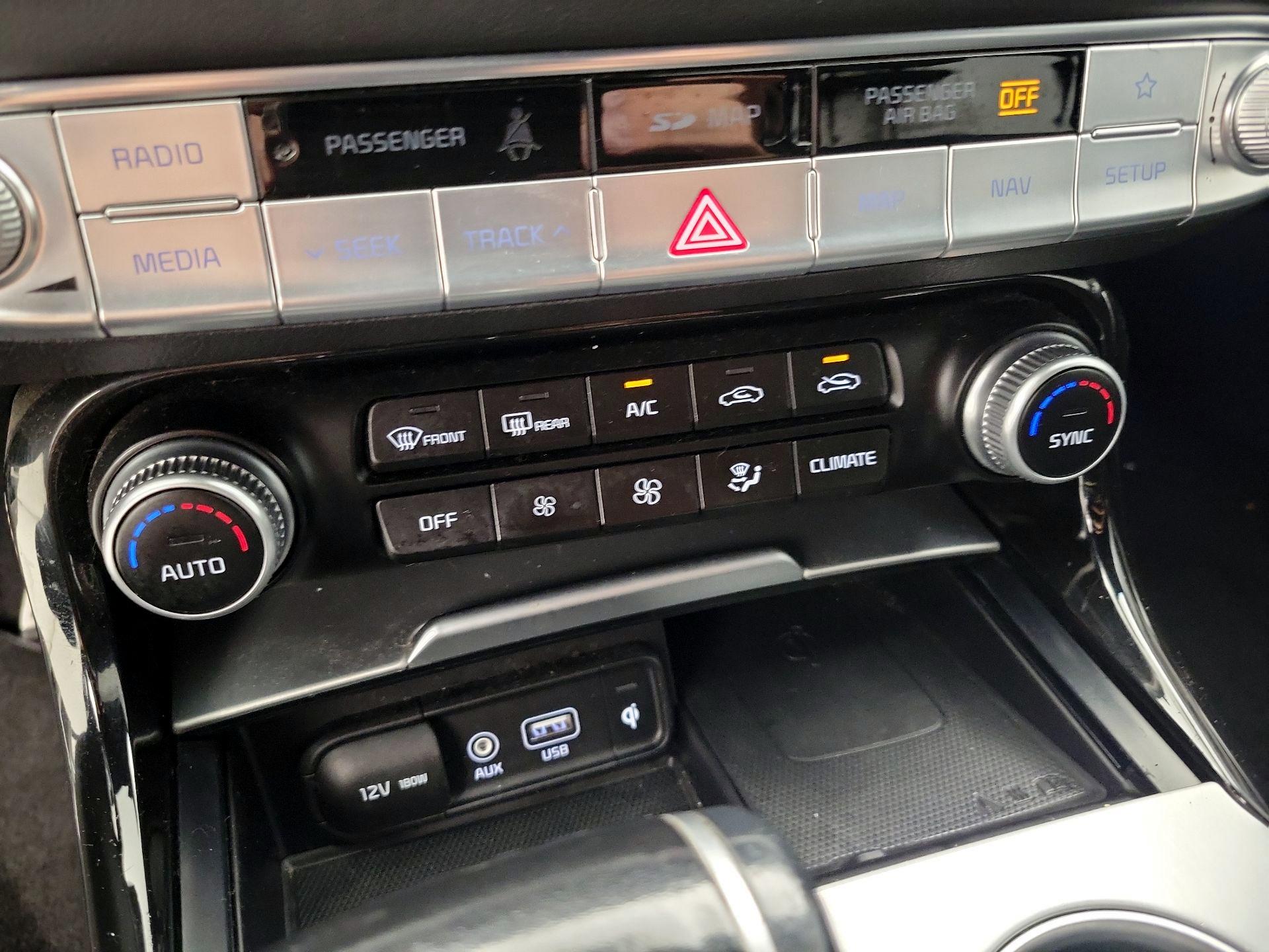 Thumbnail: 2019 Kia Stinger - 16