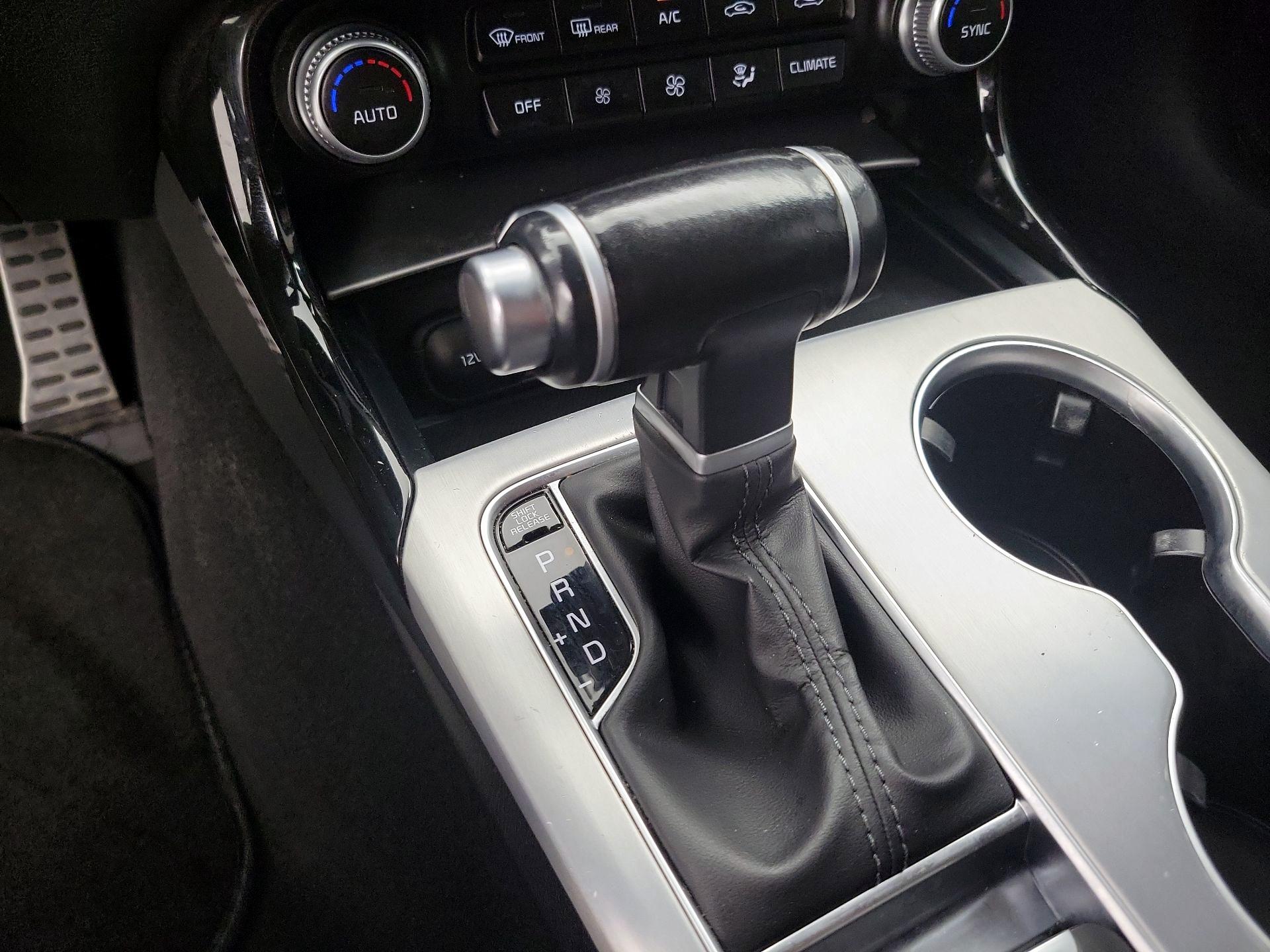 Thumbnail: 2019 Kia Stinger - 17