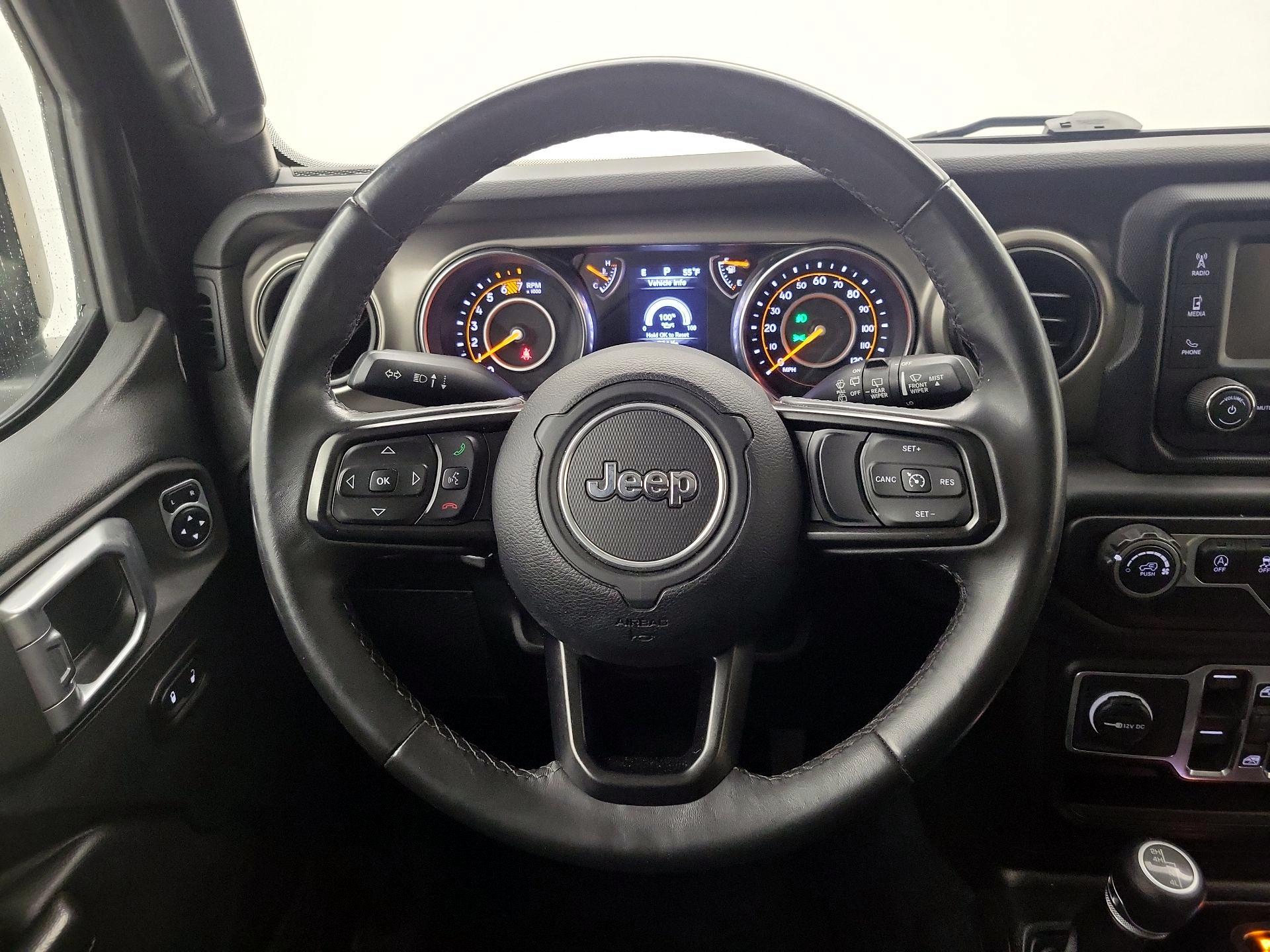 Thumbnail: 2019 Jeep Wrangler - 10