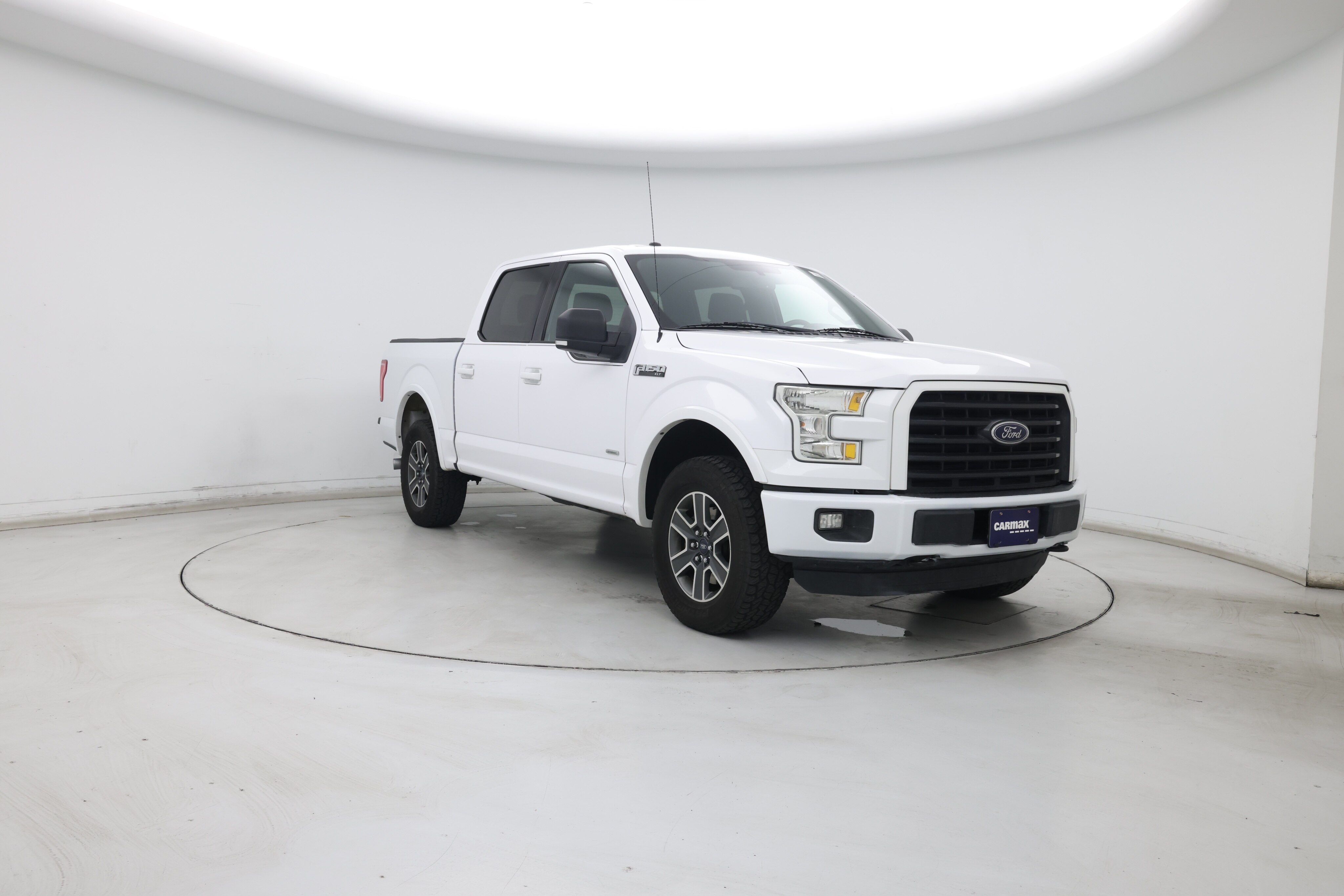 Thumbnail: 2016 Ford F-150 - 1