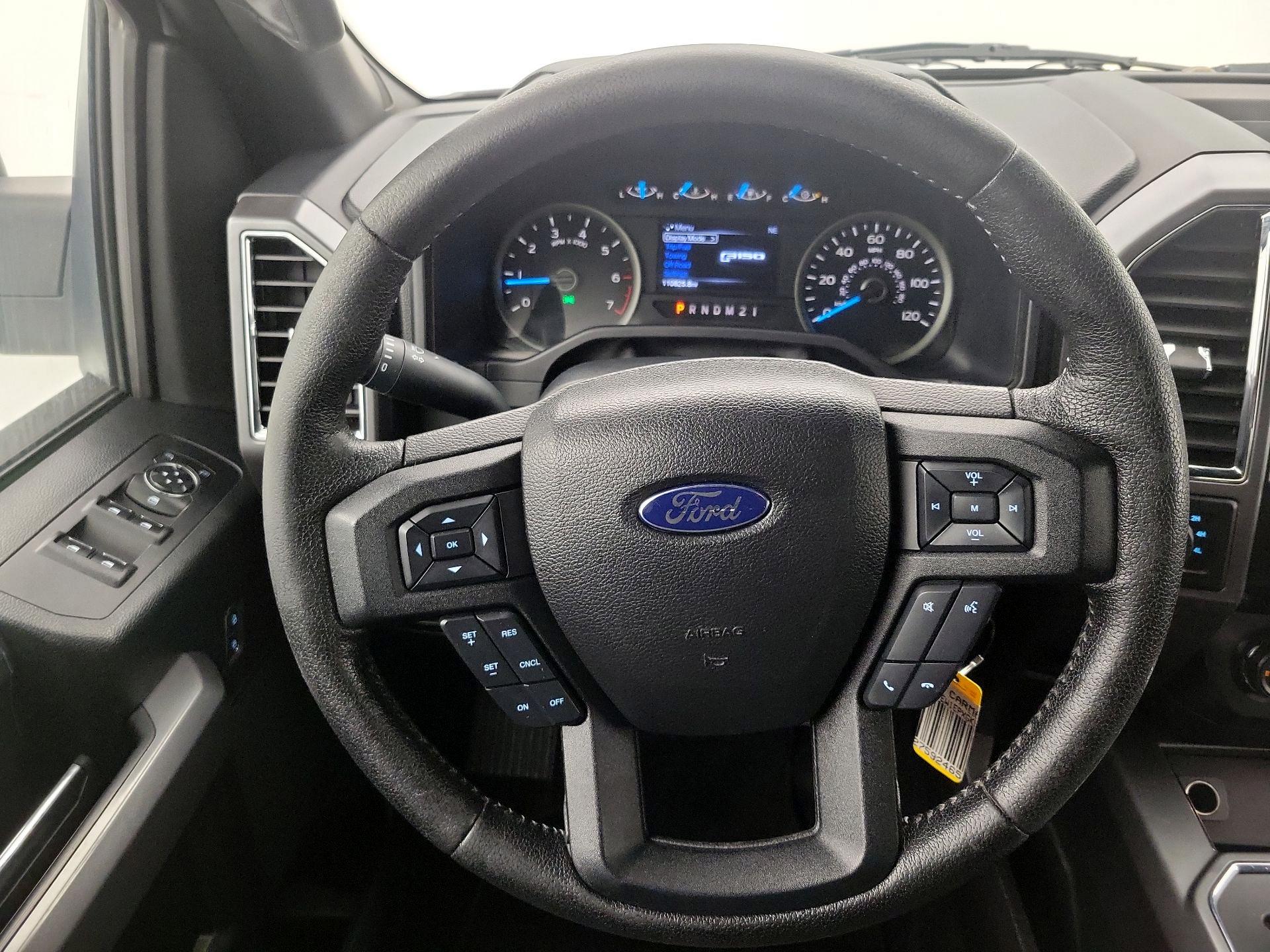 Thumbnail: 2016 Ford F-150 - 10