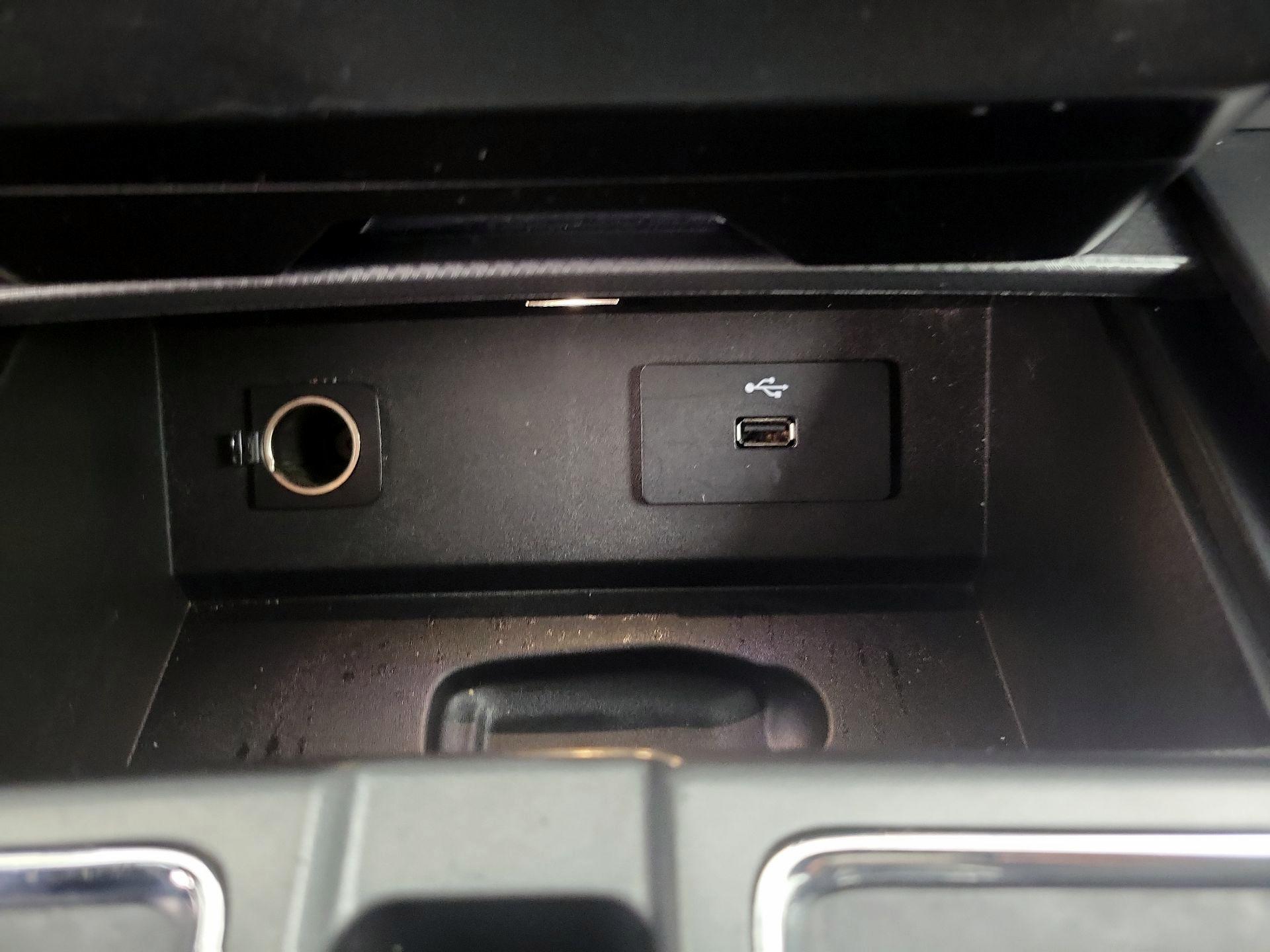 Thumbnail: 2016 Ford F-150 - 18