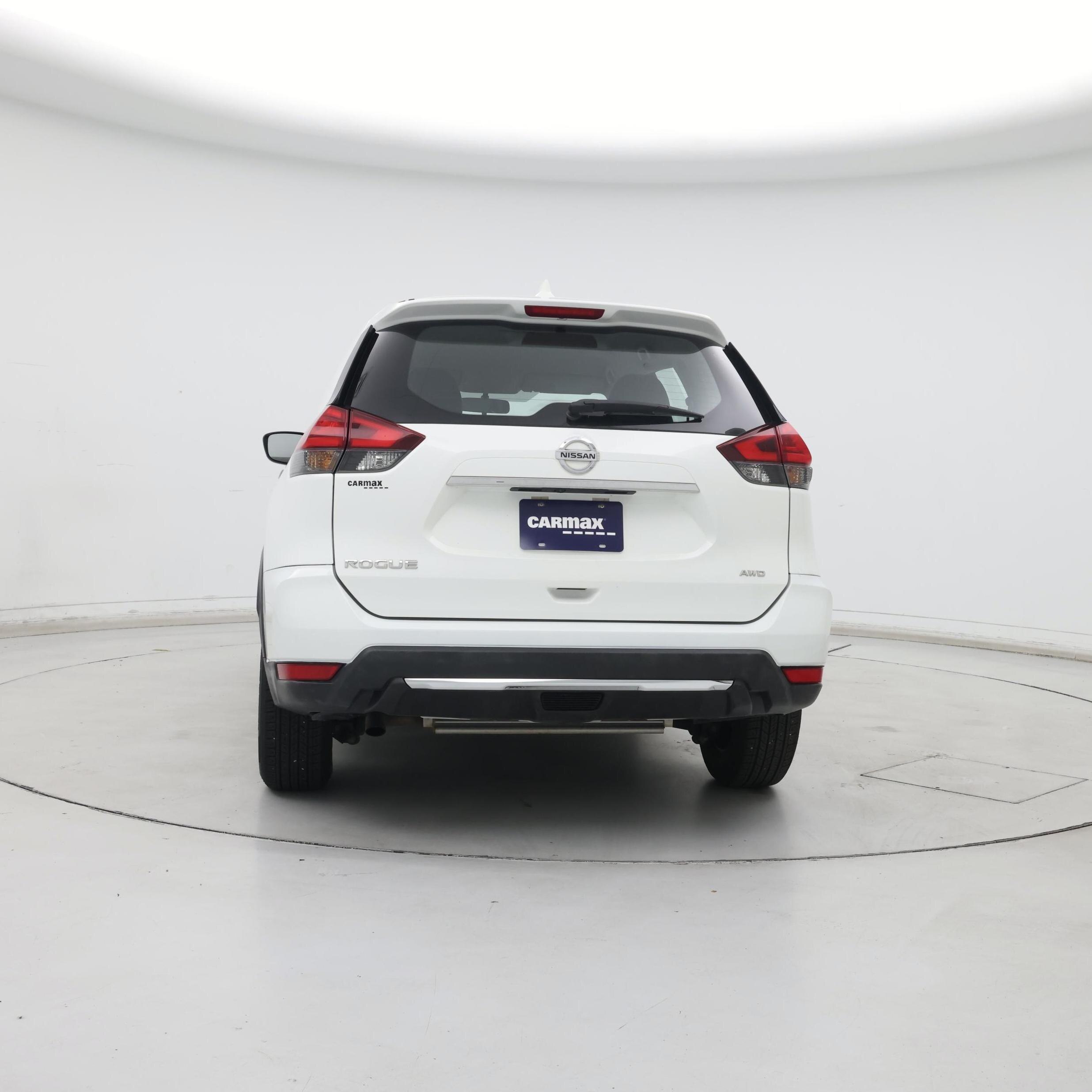 Thumbnail: 2017 Nissan Rogue - 6