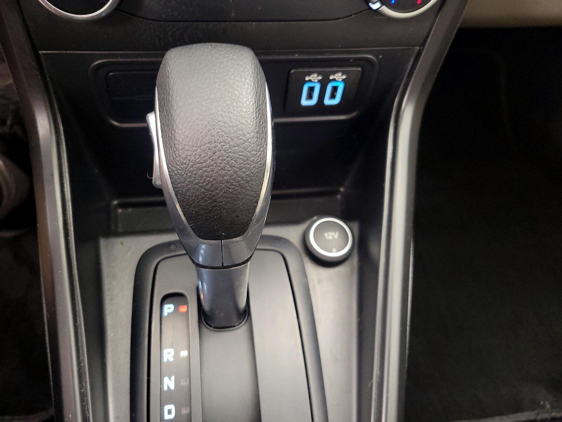 Thumbnail: 2021 Ford EcoSport - 17