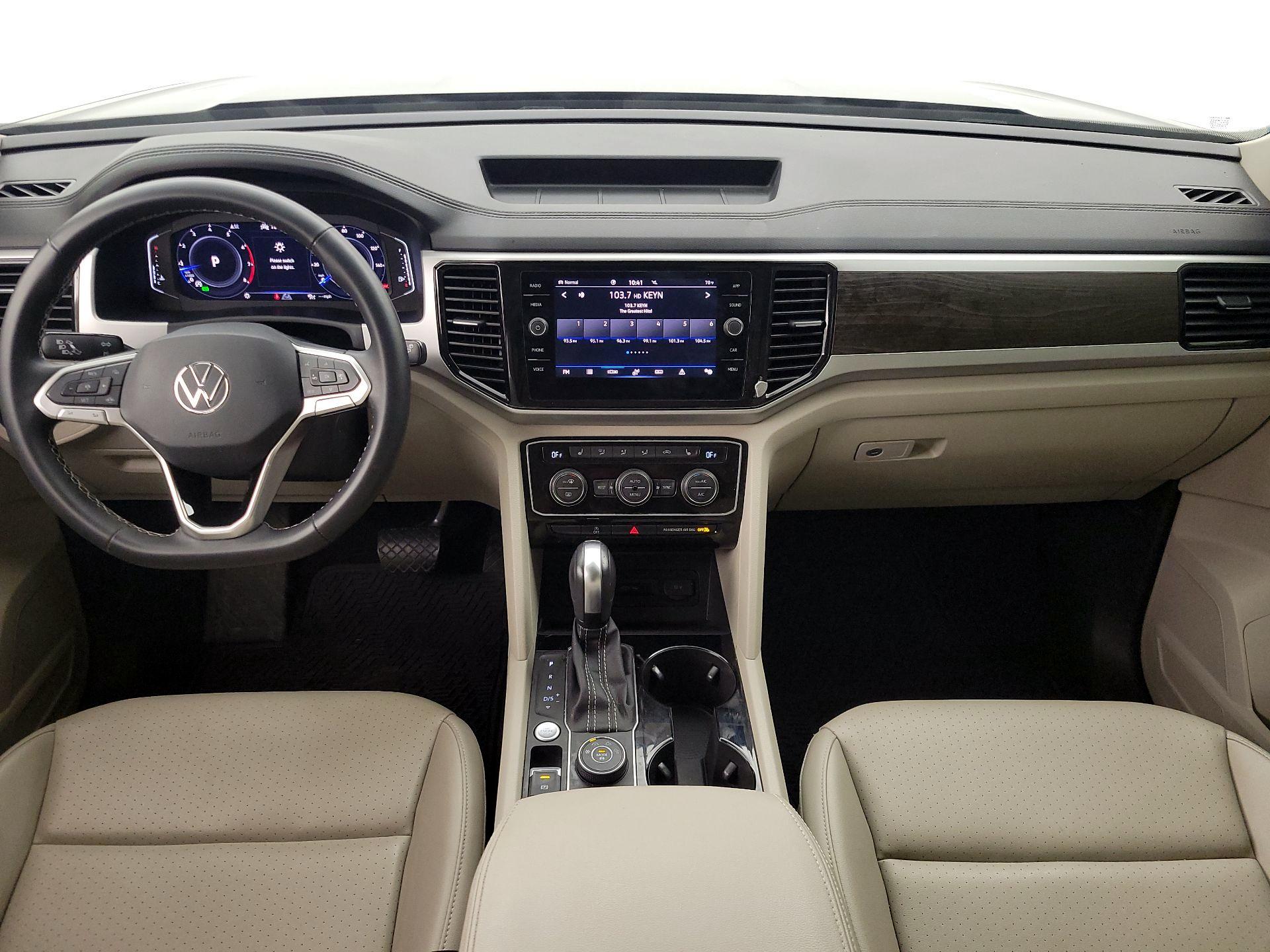 Thumbnail: 2022 Volkswagen Atlas - 9