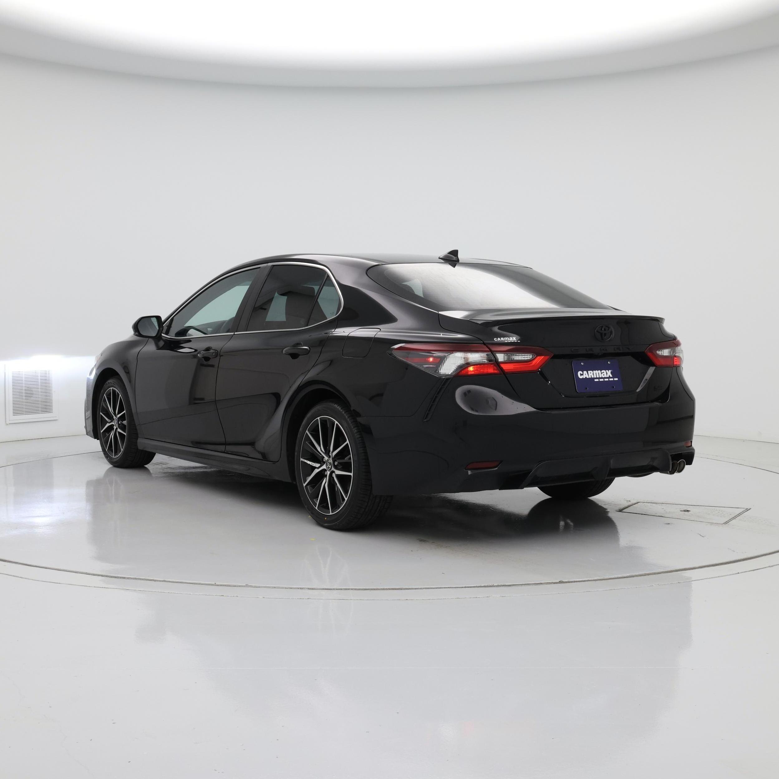 Thumbnail: 2021 Toyota Camry - 2