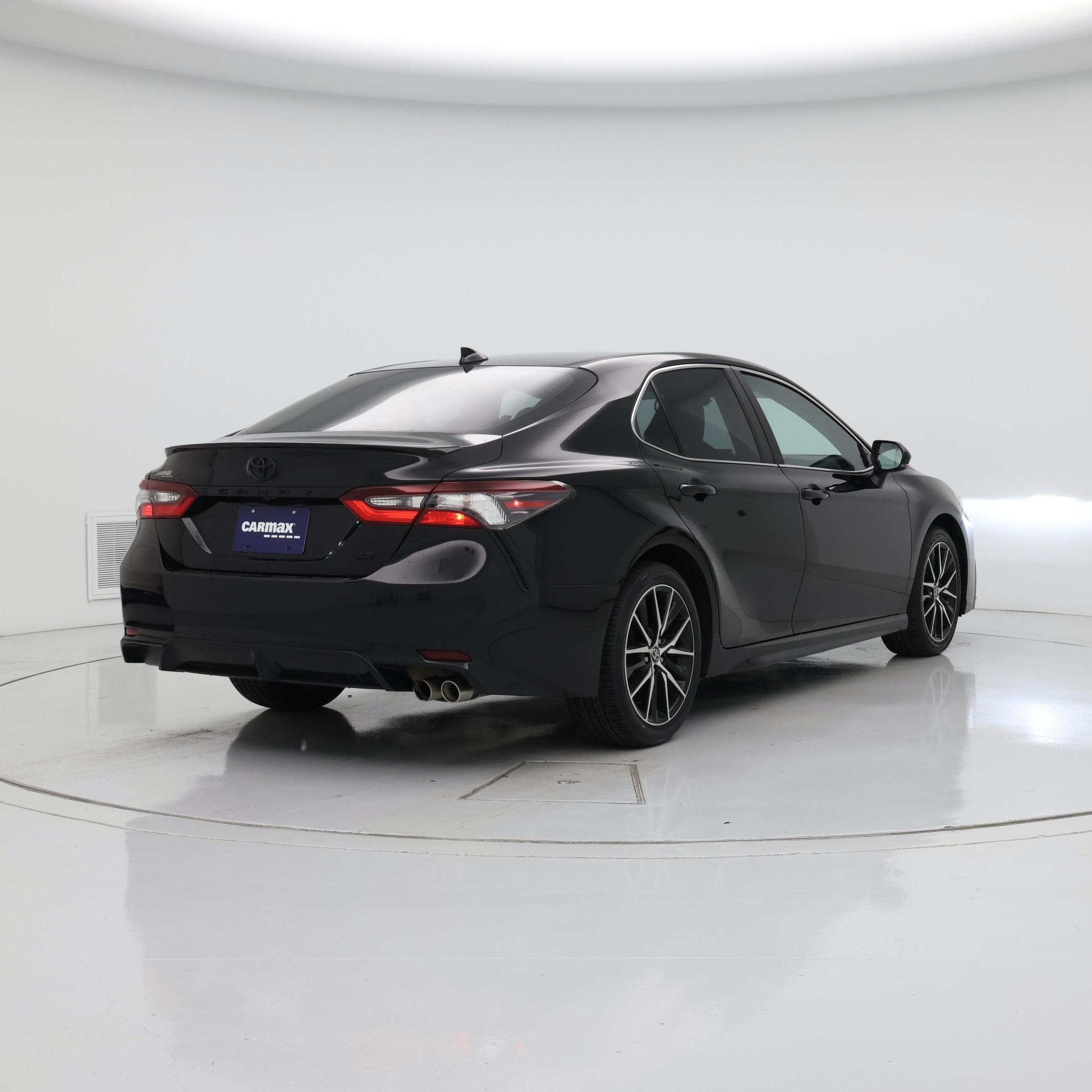 Thumbnail: 2021 Toyota Camry - 8