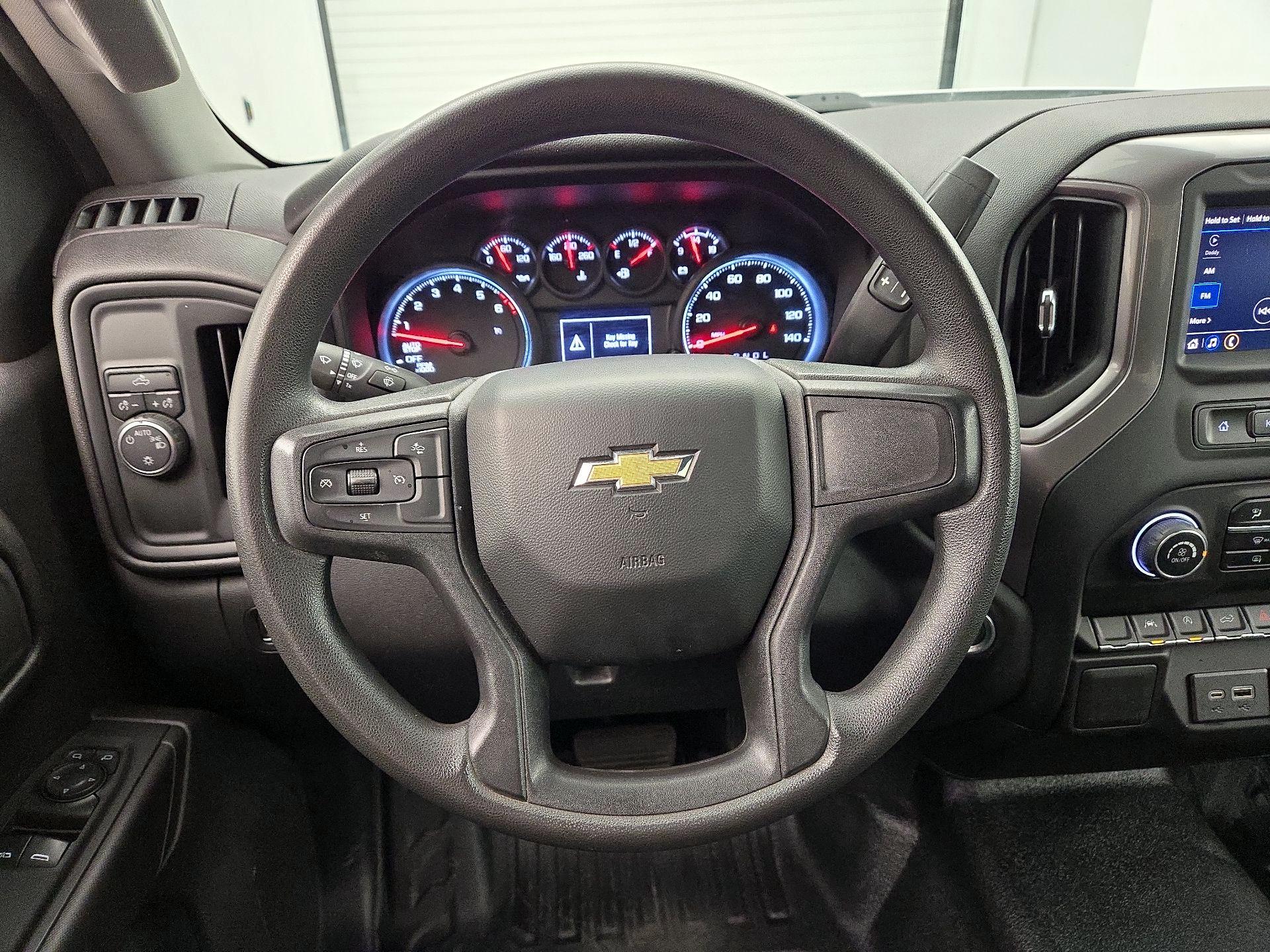 Thumbnail: 2023 Chevrolet Silverado 1500 - 10