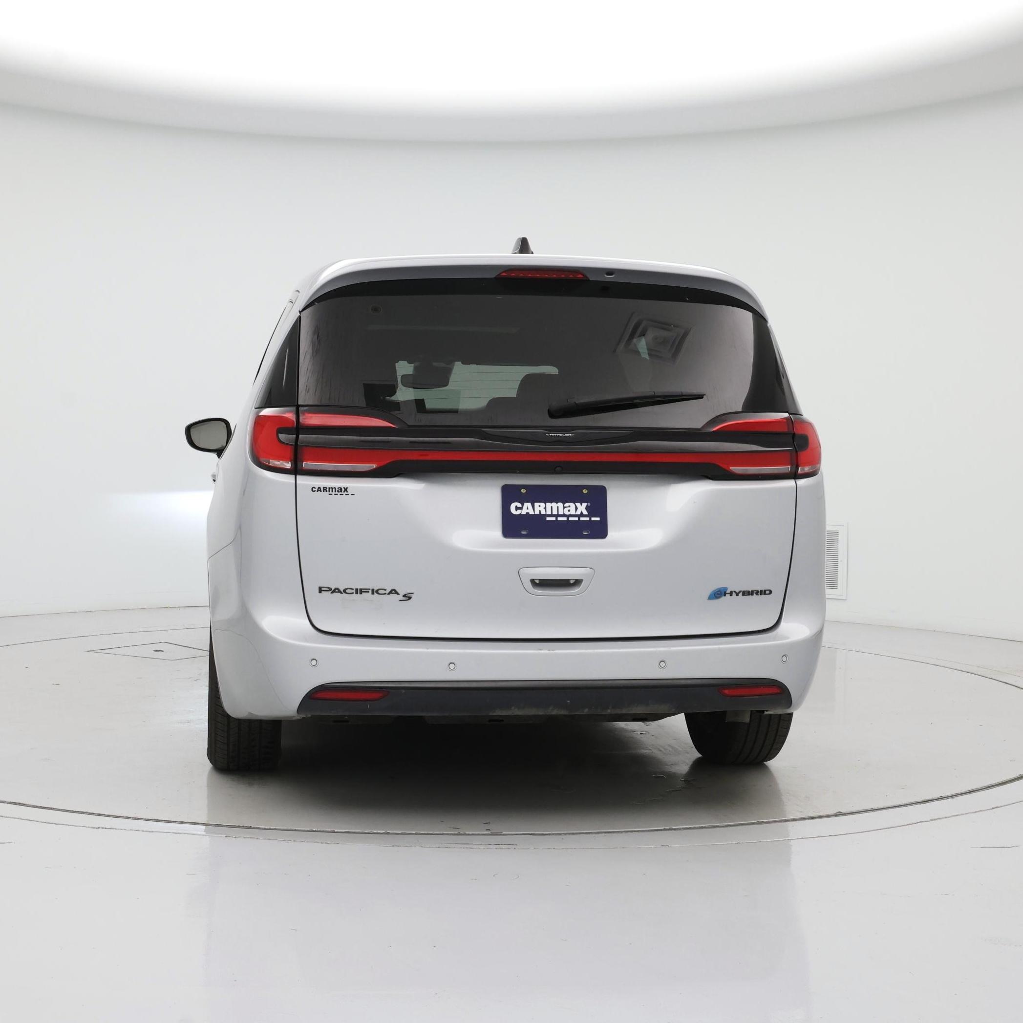 Thumbnail: 2023 Chrysler Pacifica - 6