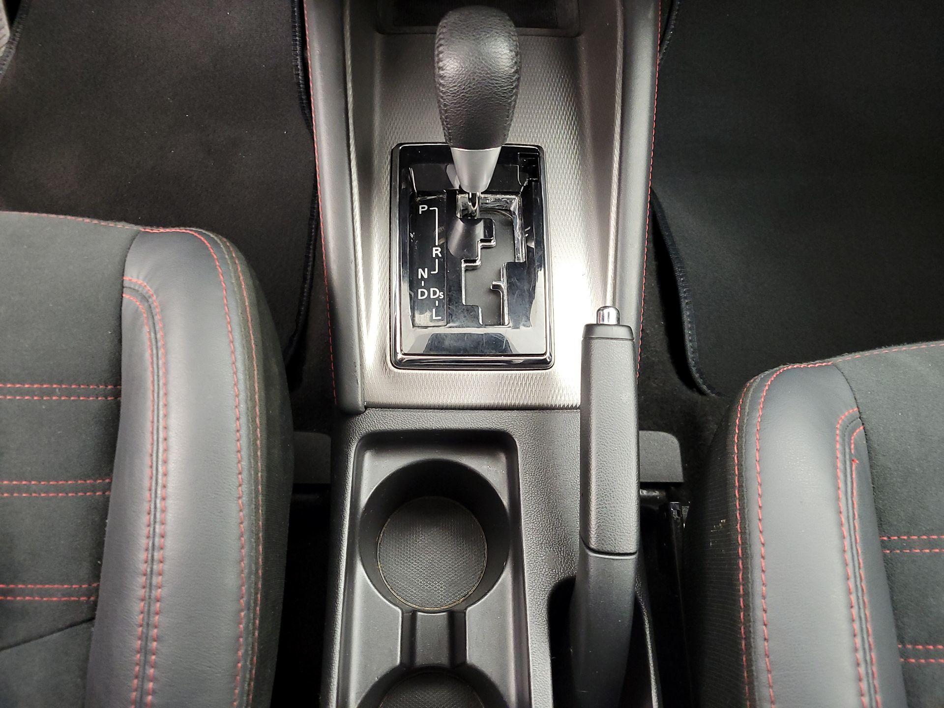 Thumbnail: 2023 Mitsubishi Outlander Sport - 17